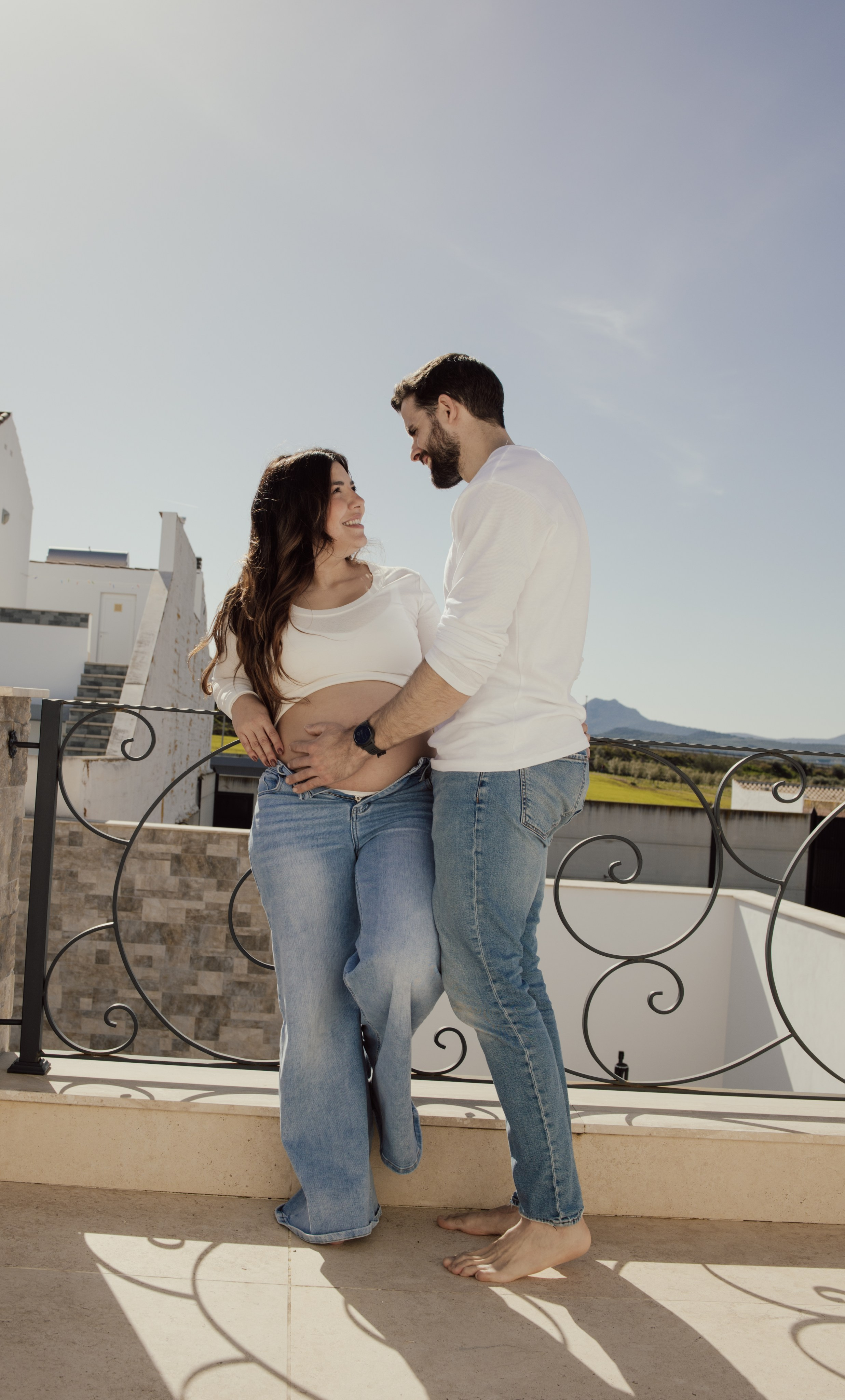 Una casa llena de amor, y otro poquito más en camino. Sonialibelulafotografia