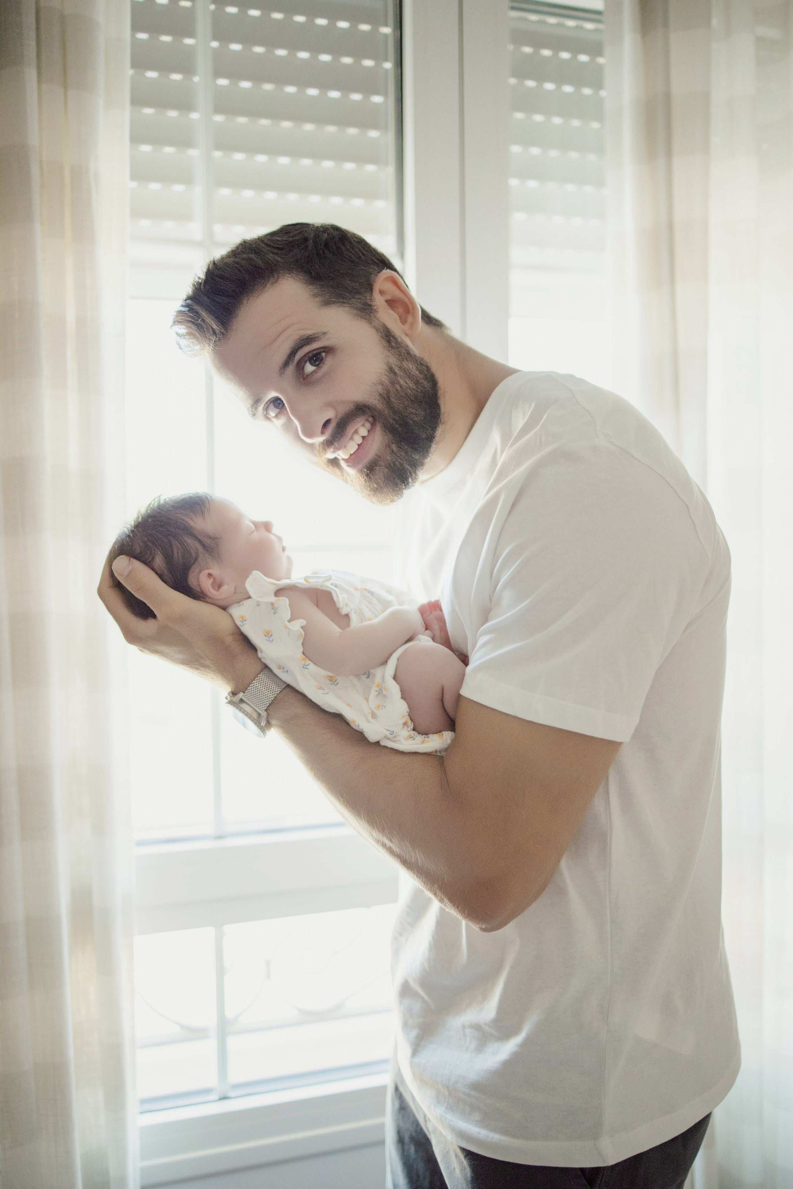 Maira, por fin en casa. Sonialibelulafotografia