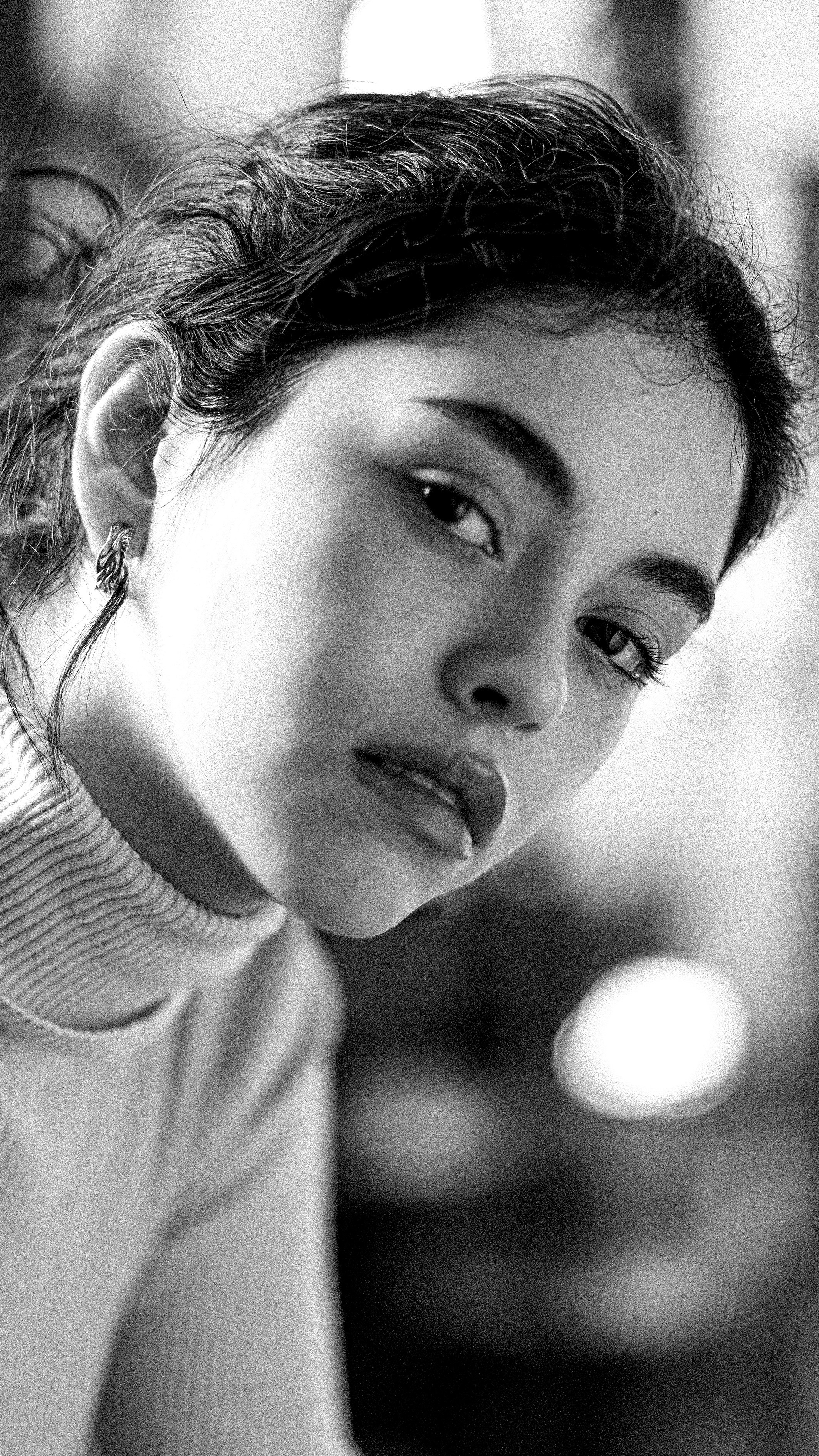 Singles. BNW Around Photography