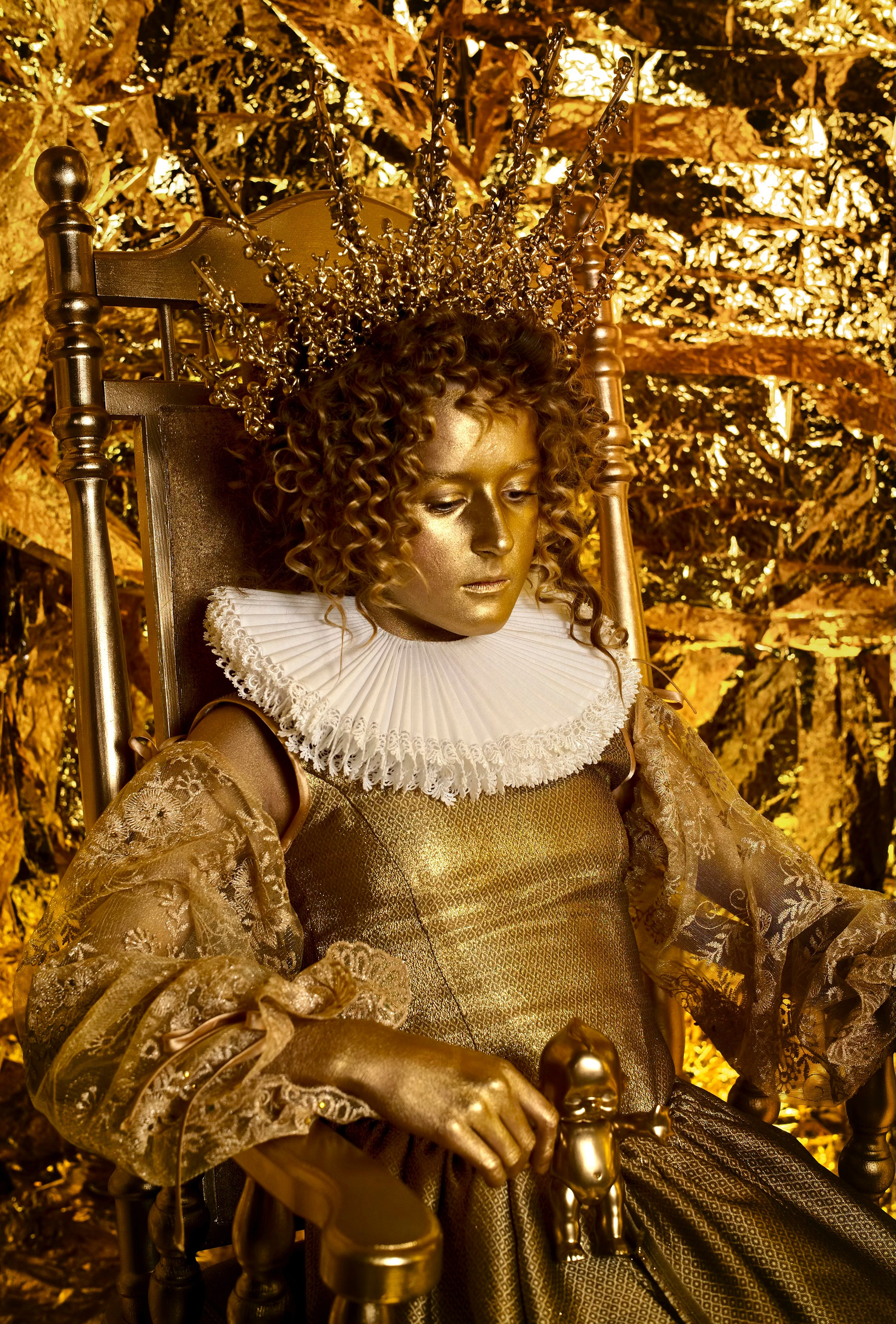 Portrett. Foto som Kunst. Anastasia Majestic Kunstkaper, Make-up Artist, Stylist