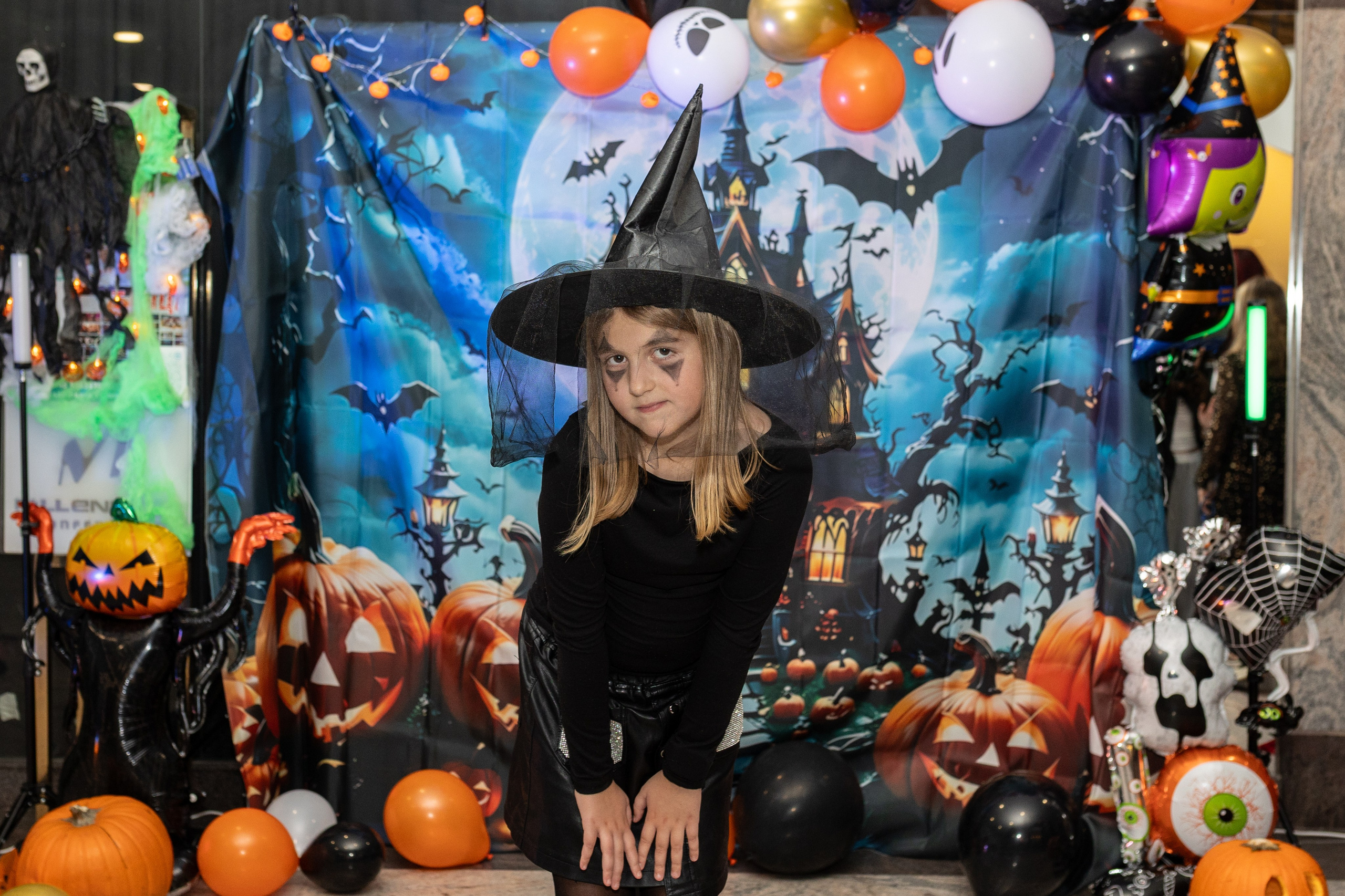 Leo dance studio Helloween 2025. Семейный и детский фотограф в Варшаве Мила Бобровская