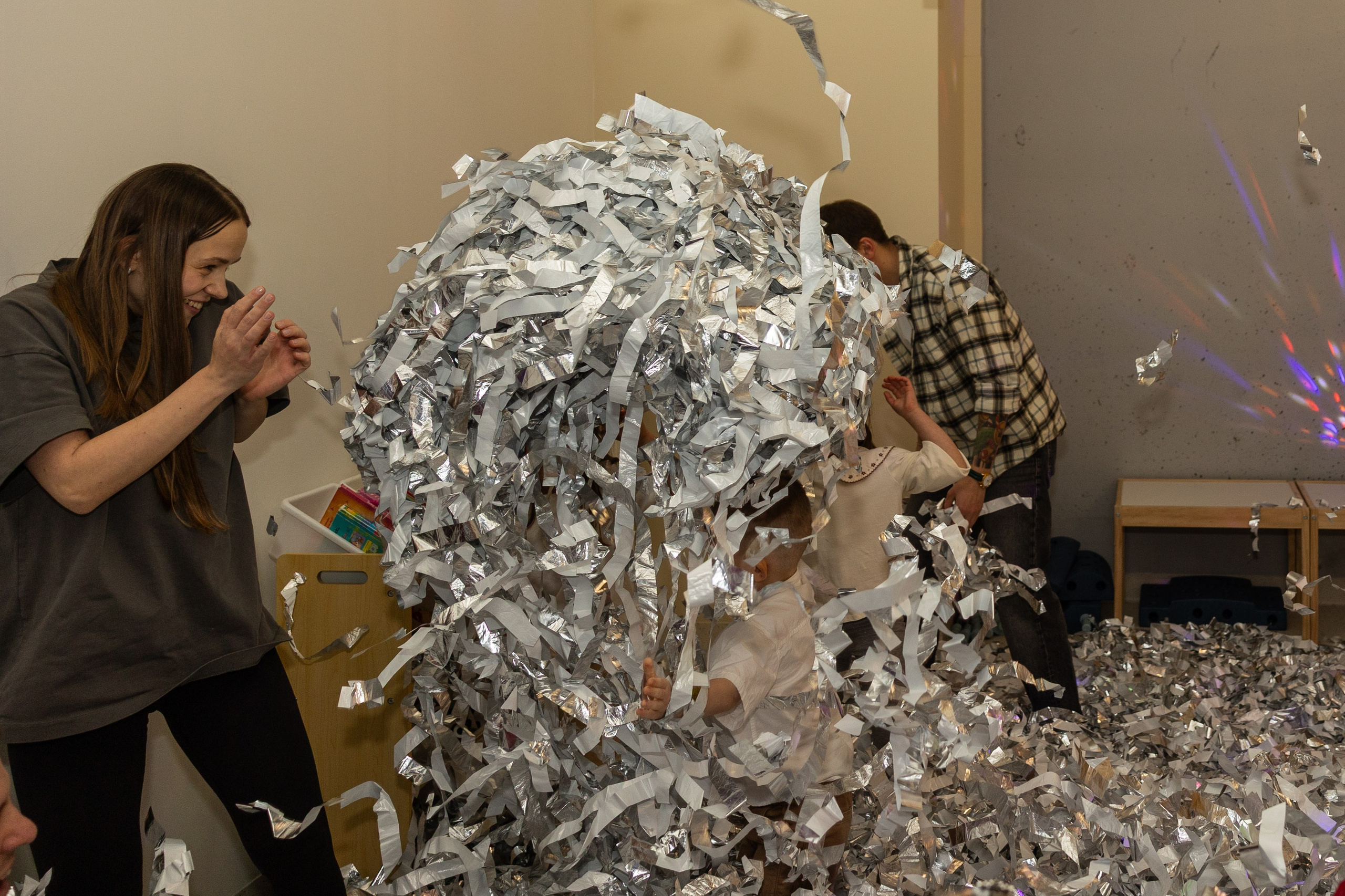 День рождения Артёма 24 января 2026 года. Семейный и детский фотограф в Варшаве Мила Бобровская