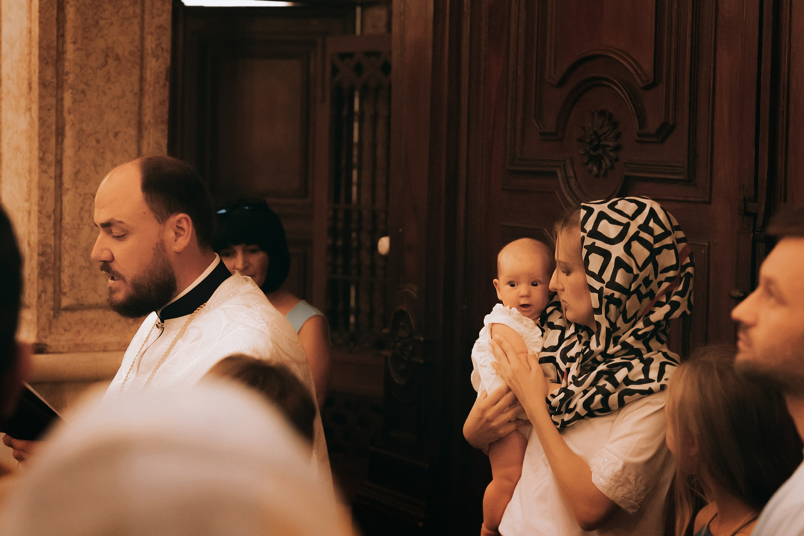 Хрещення. Валерія Сичова. Сімейний та репортажний фотограф в Португаліі