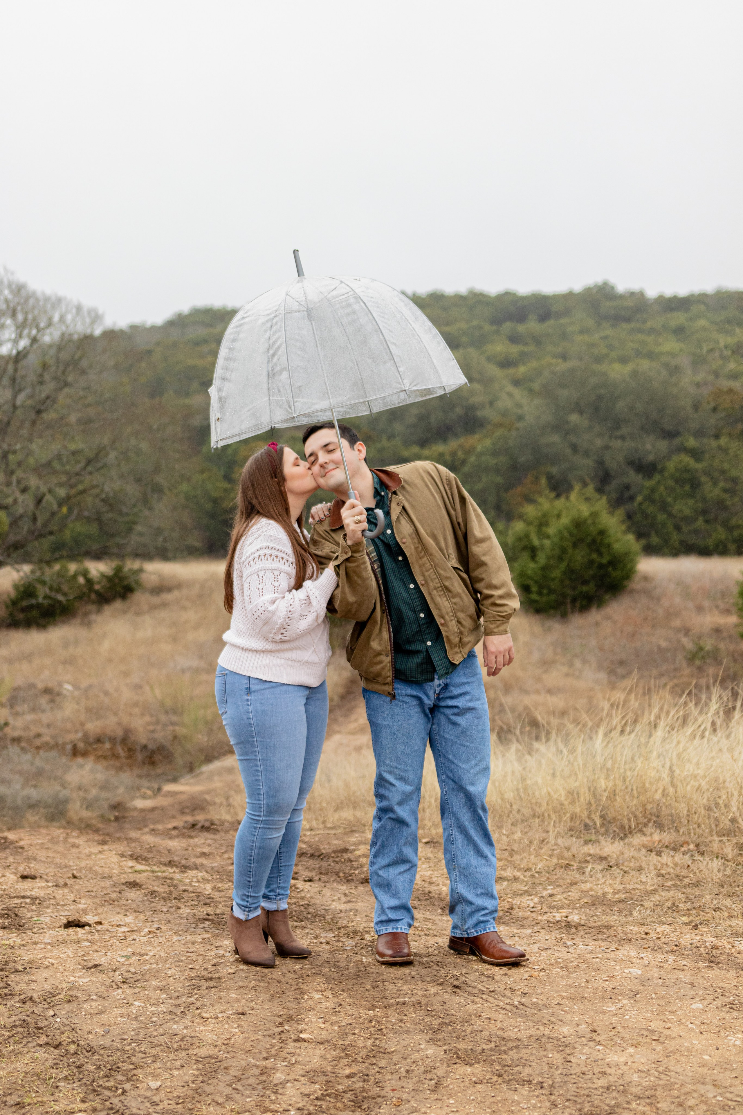 Haley and Aaron’s engagement photoshoot at Garey Park in Austin