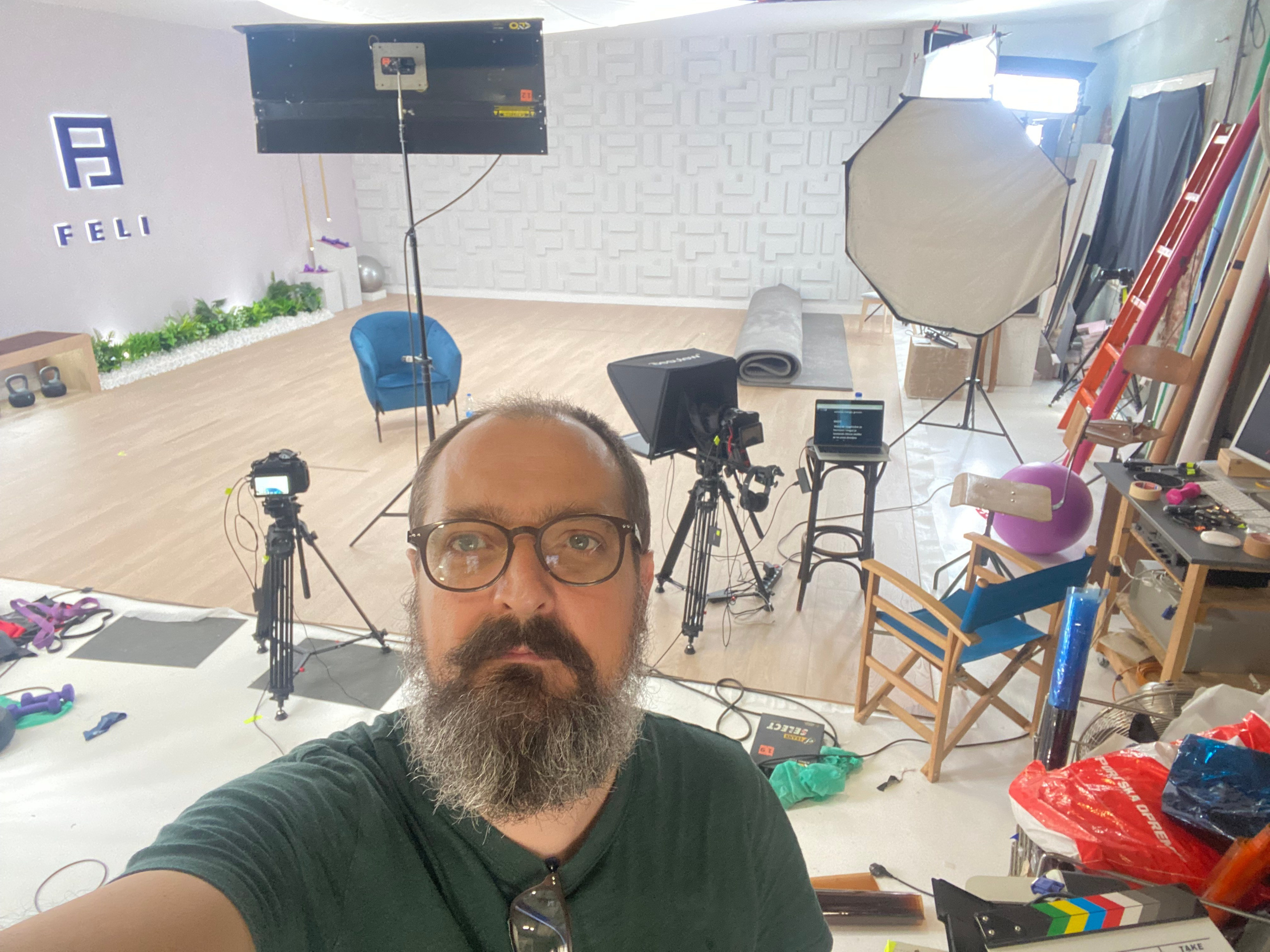 Studio Photogenic. Commercial and studio photographer in Belgrade