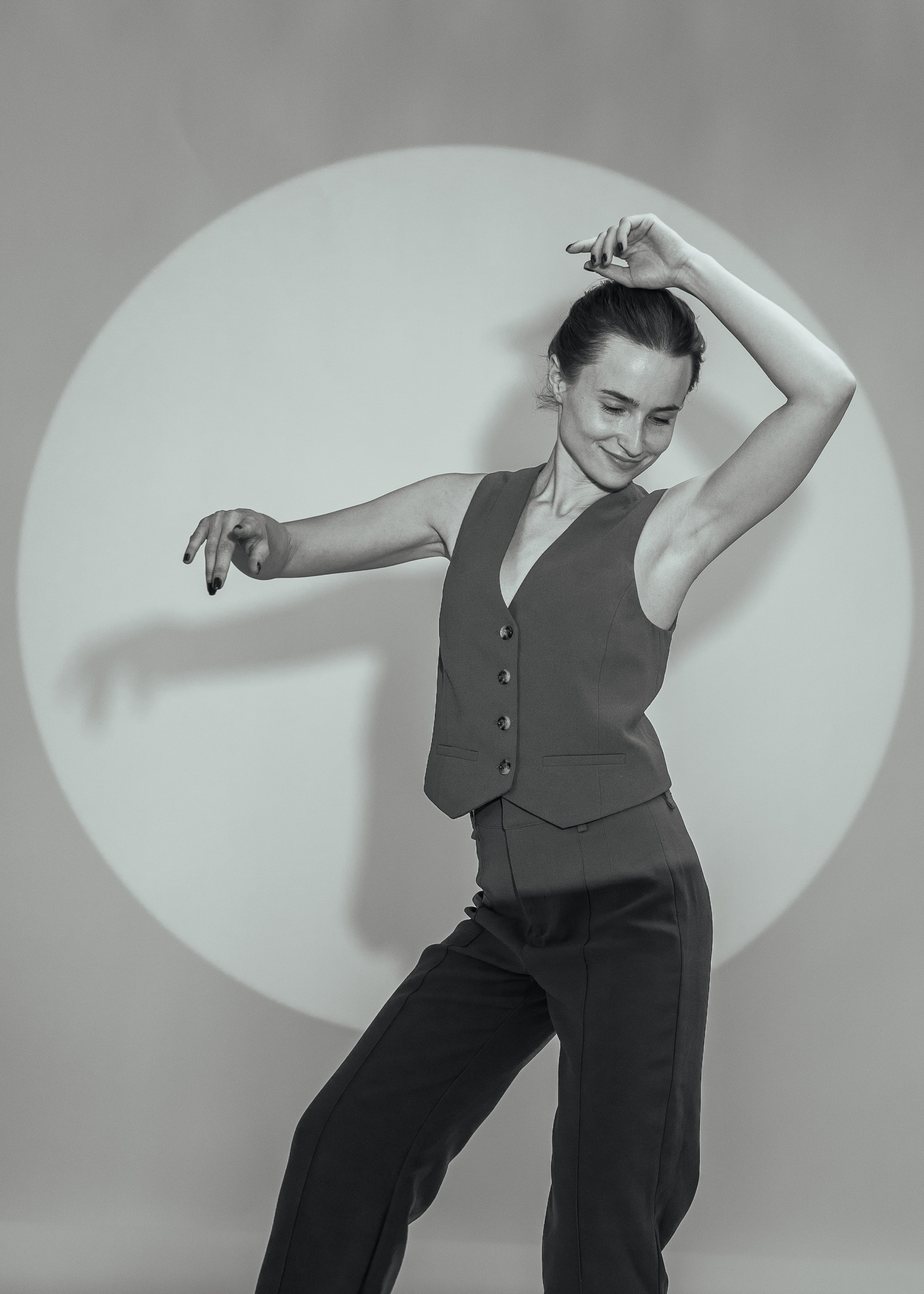 Portretu izlase. Sajūtu un mirkļu fotogrāfs no Rīgas, Mārtiņš Babris