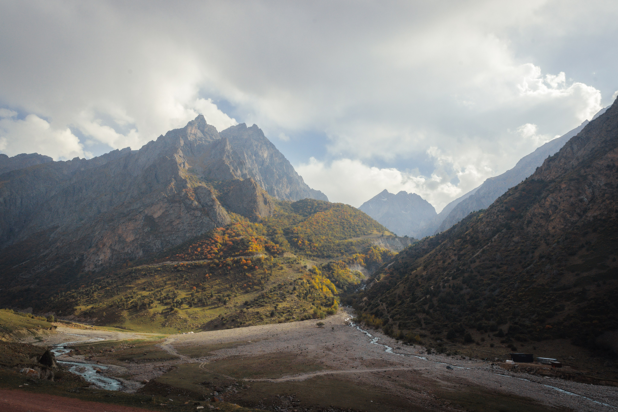 Азиз и Кыял. Валерия Вартанова. Фотограф