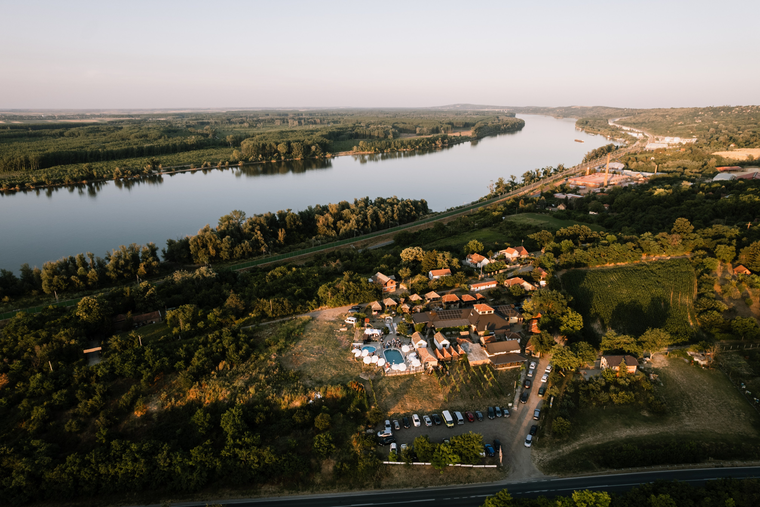 Monika i Strahinja. Wedding fotograf u Srbiji – Bojan Vijatov