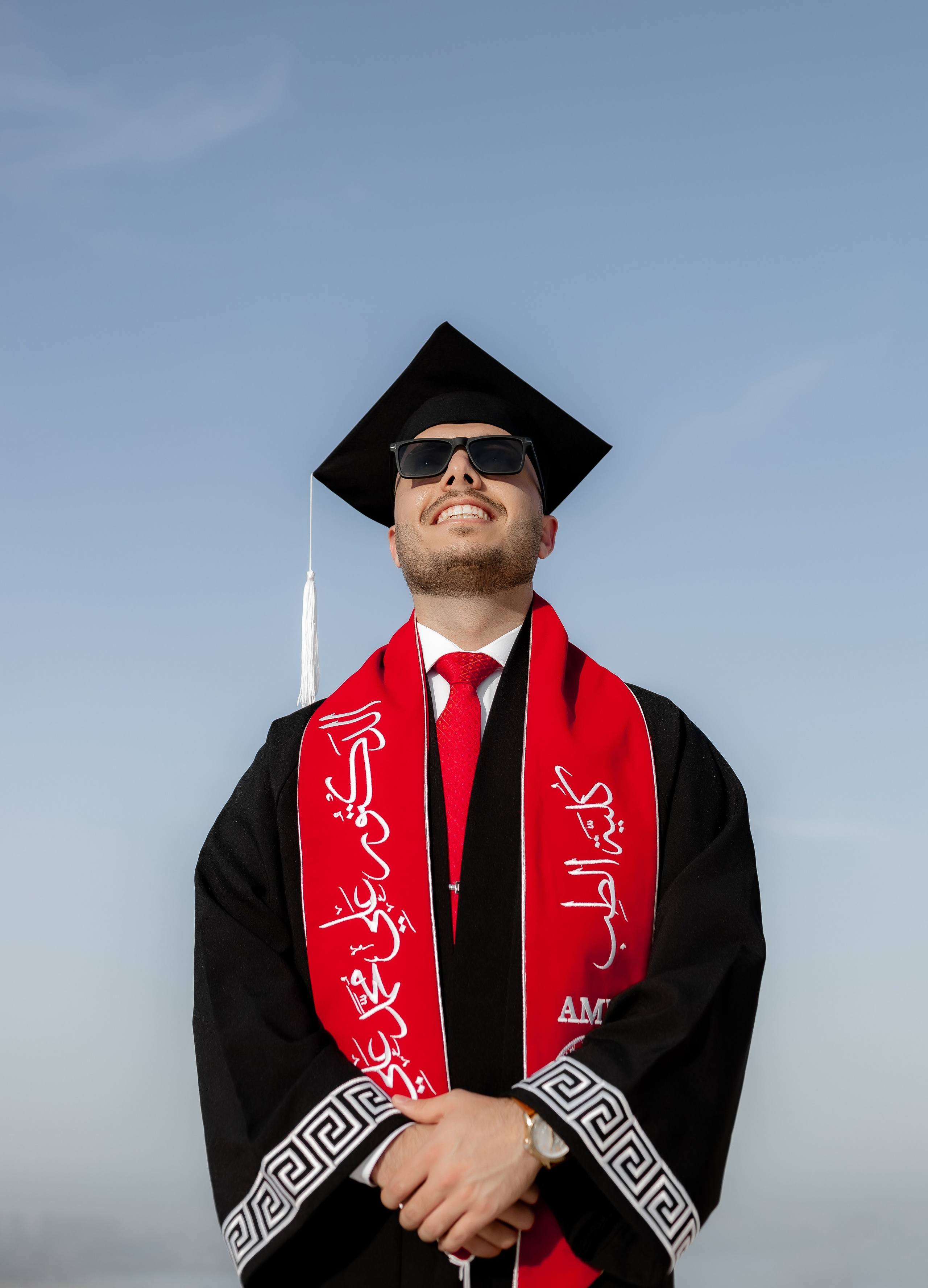 Premium mezun xalati, qara mezun geyimi, ag mezun libasi, qirmizi sarfli mezun paltari, mezun aksesuarlar, mezun papaqlari, mezun lentleri, mezun hediyyeleri, mezun fotosessiya geyimleri, mezun cekilisi ucun geyimler, mezun tedbirleri ucun aksesuarlar, mezun geyimlerinin icare ve satisi, premium mezun libaslari, mezun geyimleri online sifaris, mezun geyimleri Bakida, mezun geyimleri qiymetleri, mezun geyimleri modelleri, Mezun cekilisi, mezun fotosessiyasi, mezun cekilisi ucun geyimler, mezun mantiyasi cekilisi, mezun fotosessiya ideyalari, mezun gunu fotosessiya, mezun xatireleri, mezun papaqlari ile fotosessiya, mezun lentleri ile cekilis, ferdi mezun fotosessiyasi, qrup mezun cekilisi, mezun fotosessiya mekani, mezun ucun ideal cekilis fonlari, mezun fotosessiya aksesuarlari, mezun albomu sekilleri, mezun cekilisi poza ideyalari, universitet mezun fotosessiyasi, kollektiv mezun fotosessiyasi, mezun xalatlari ile cekilis, mezun mantiyasi fotosessiyasi, mezun geyimleri ile professional cekilis, mezun tebrik fotosessiyasi, en yeni mezun cekilis trendləri, mezun fotosessiya xidmetleri, premium mezun cekilisi, mezun cekilisi ucun dekorlar, mezun fotosessiyasi aksesuarlar, mezun gunu en gozel fotolar, mezun cekilisi fotostudiya, bakida mezun fotosessiyasi, xaricde mezun cekilisi, mezun gunune ozel cekilis,Məzun mantiyaları, eksklüziv məzun geyimləri, ağ və qara məzun libasları, məzun üçün xüsusi şarf modelləri, məzun papağı və aksesuarları, fərdi dizayn məzun geyimləri, məzun tədbiri üçün ən yaxşı seçimlər, məzun fotosessiyası üçün ideal libaslar, məzun mərasimi geyimləri, keyfiyyətli məzun mantiyası, rahat və şık məzun geyimləri, məzun üçün lent və tac modelləri, məzun simvolik medalları, icarəyə verilən məzun libasları, məzun geyimlərinin sərfəli qiymətləri, onlayn məzun geyimi sifarişi, məzun paltarı mağazası, dəbli məzun geyimləri, premium məzun mantiyalarının satışı, universitet məzunları üçün mantiyalar, kollektiv məzun geyimləri, məktəb məzunları üçün geyimlər, diplom mərasimi üçün geyimlər, fərqli rəngdə məzun libasları, ən yeni məzun geyimləri, rahat və premium məzun geyimi seçimləri, Bakıda məzun geyimi mağazası, məzun üçün ən yaxşı libaslar