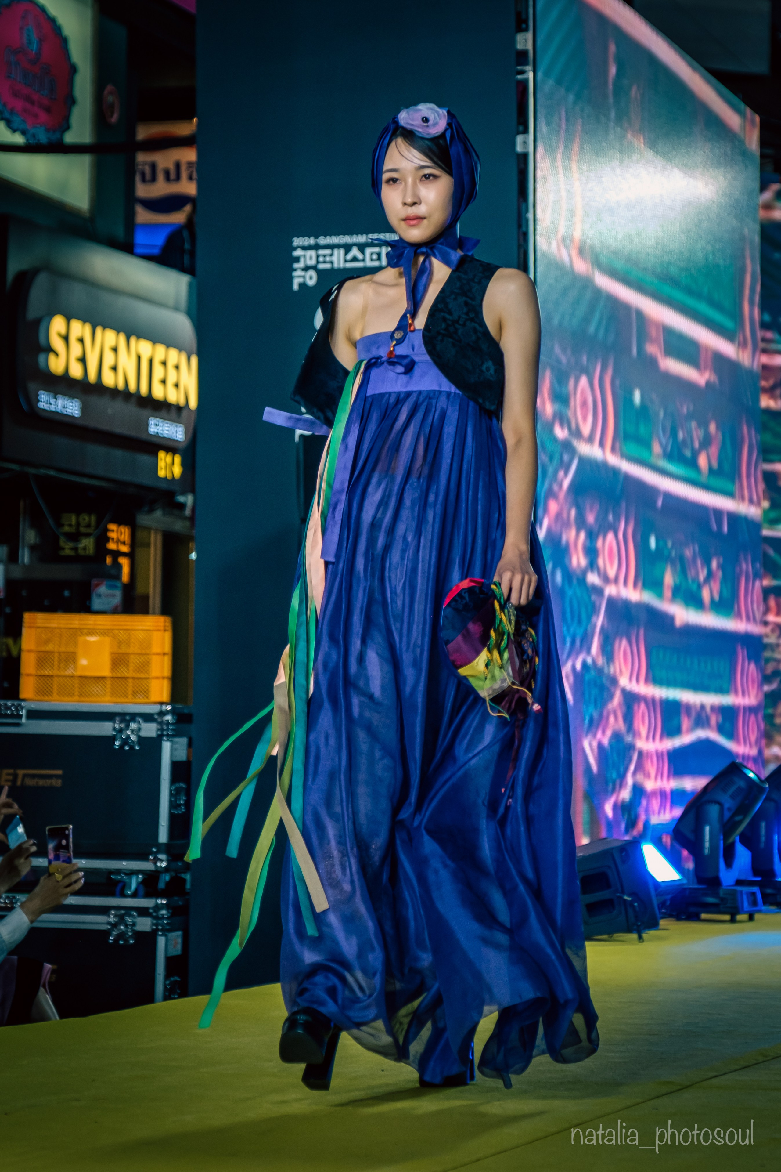 KOREAN TRADITIONAL COSTUME. Photographer in Seoul Dobrokvashina Natalya