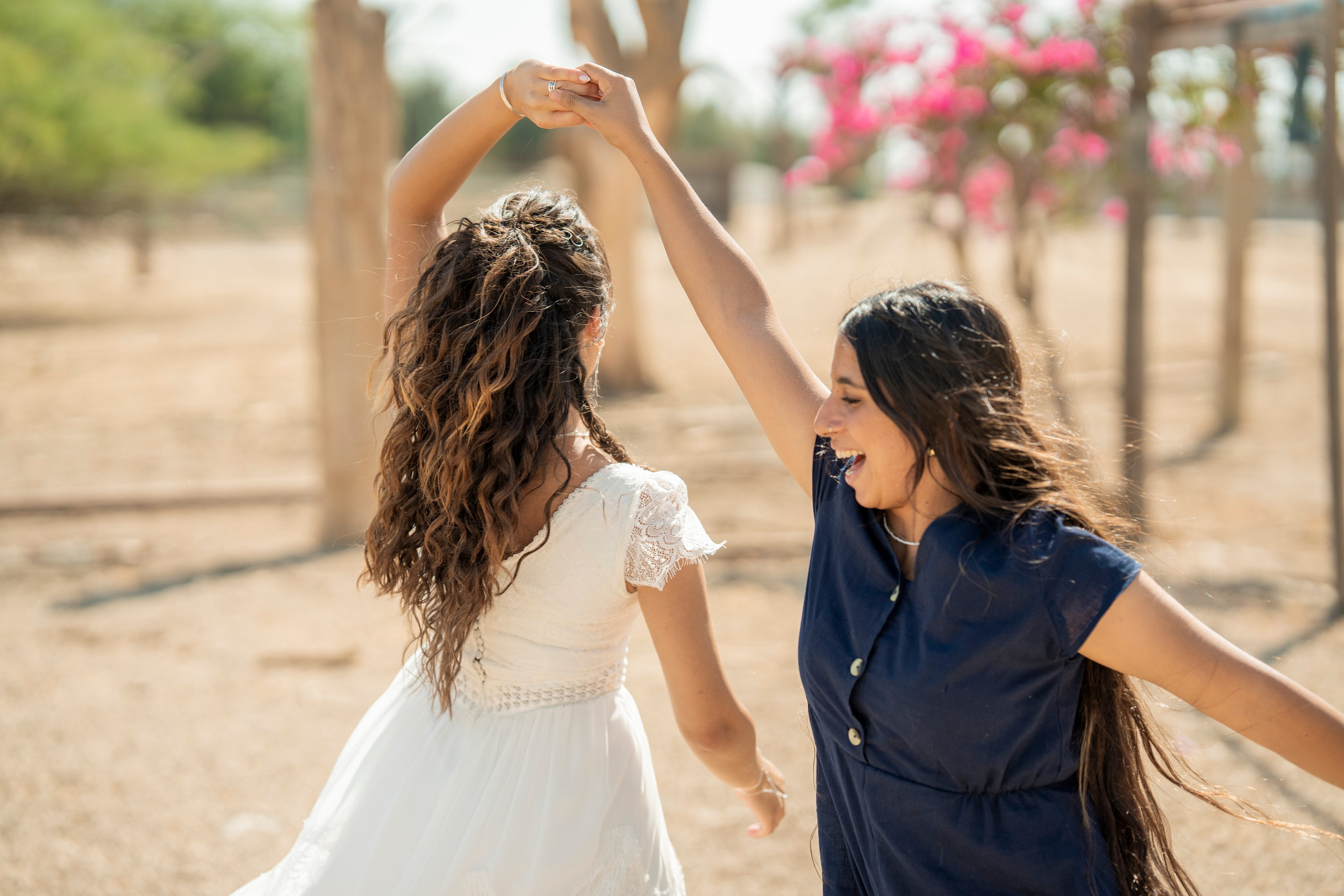 אביה ואחיה. יוסף מזרחי צילום חתונה, ברית וזוגיות. צלם מקצועי שאוהב להוציא אתכם הכי יפים ברגעים הכי מרגשים