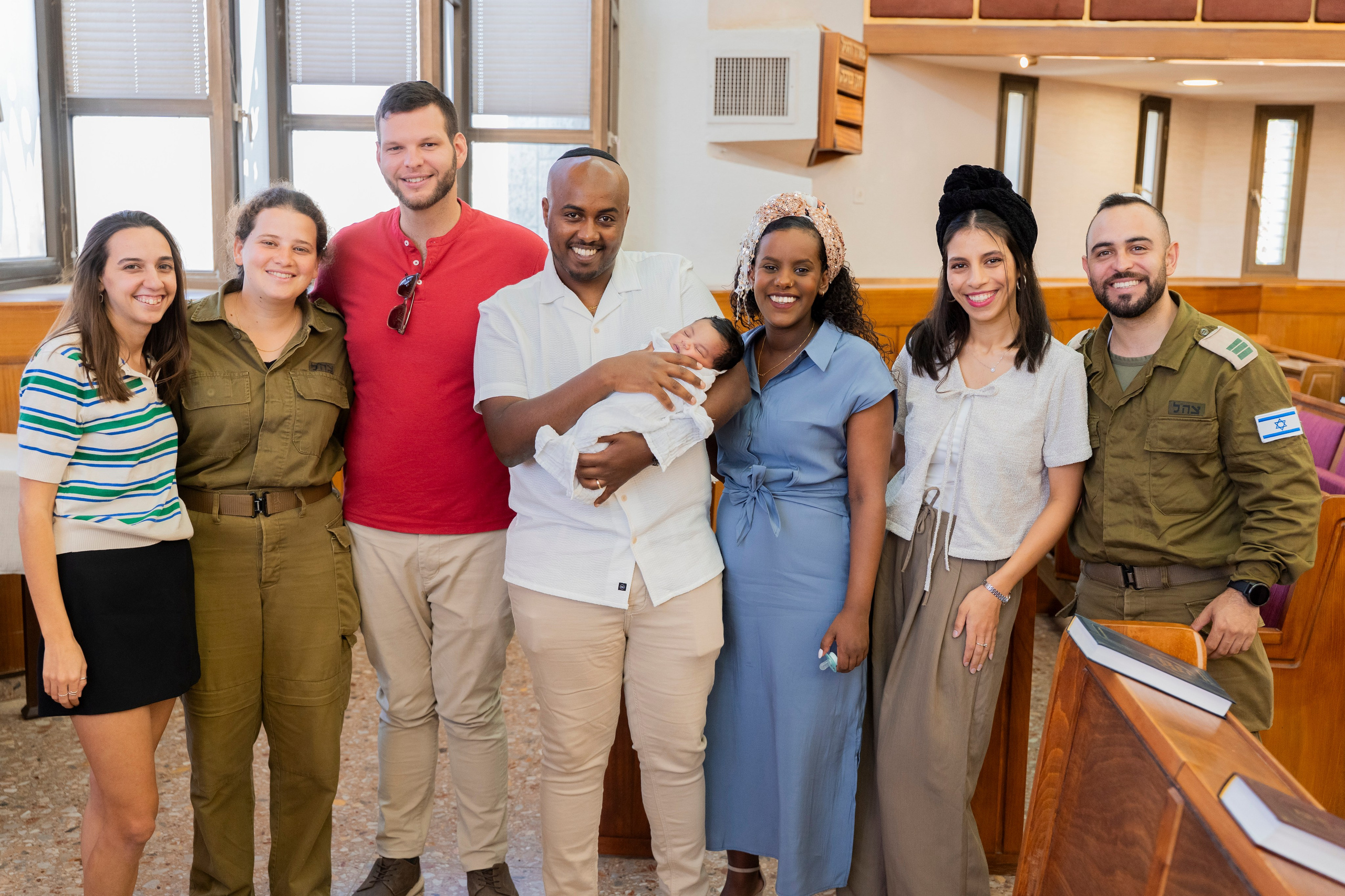 משפחת סלומון. יוסף מזרחי צילום חתונה, ברית וזוגיות. צלם מקצועי שאוהב להוציא אתכם הכי יפים ברגעים הכי מרגשים