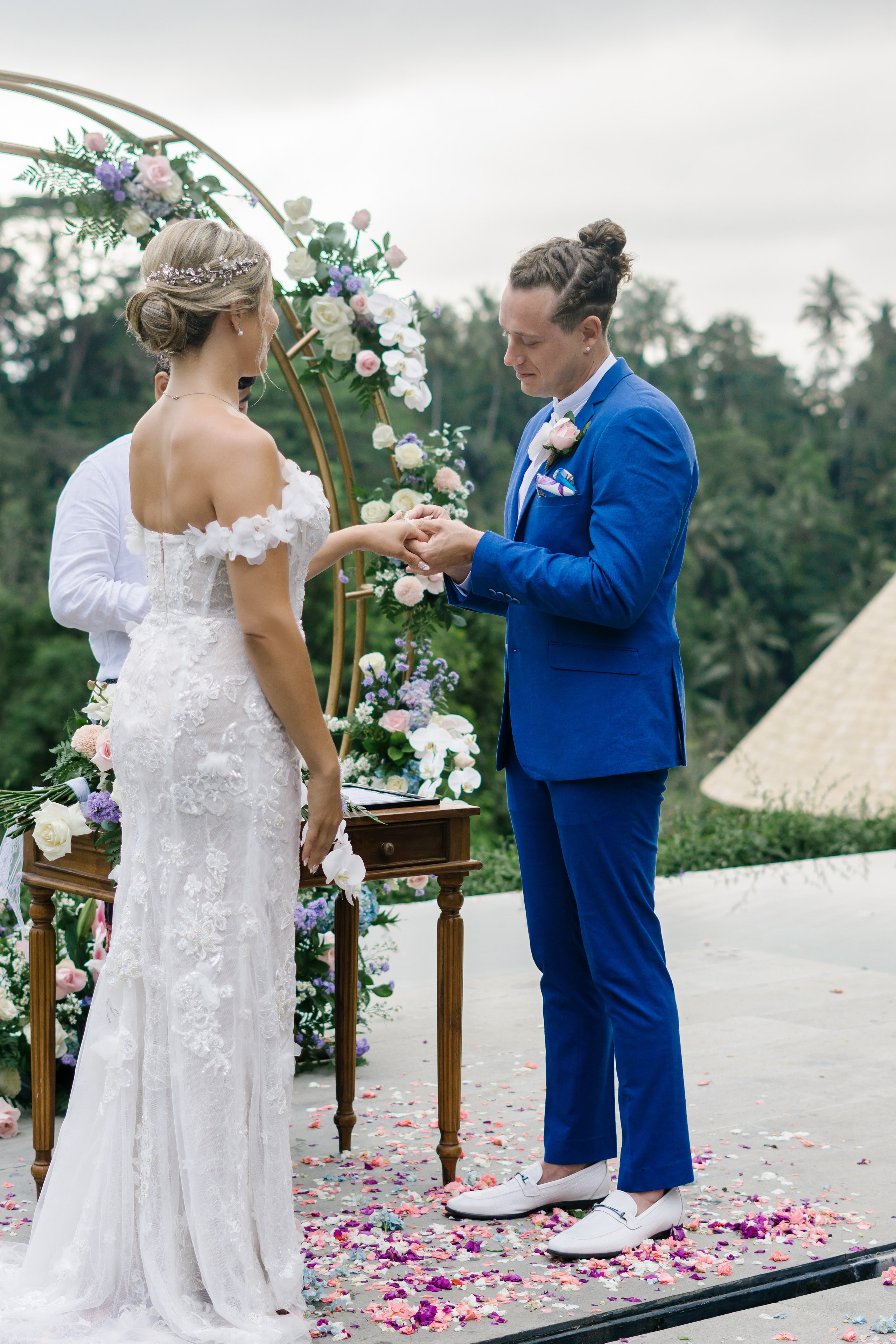 Jamie & Jordan. Female Photographer in Bali