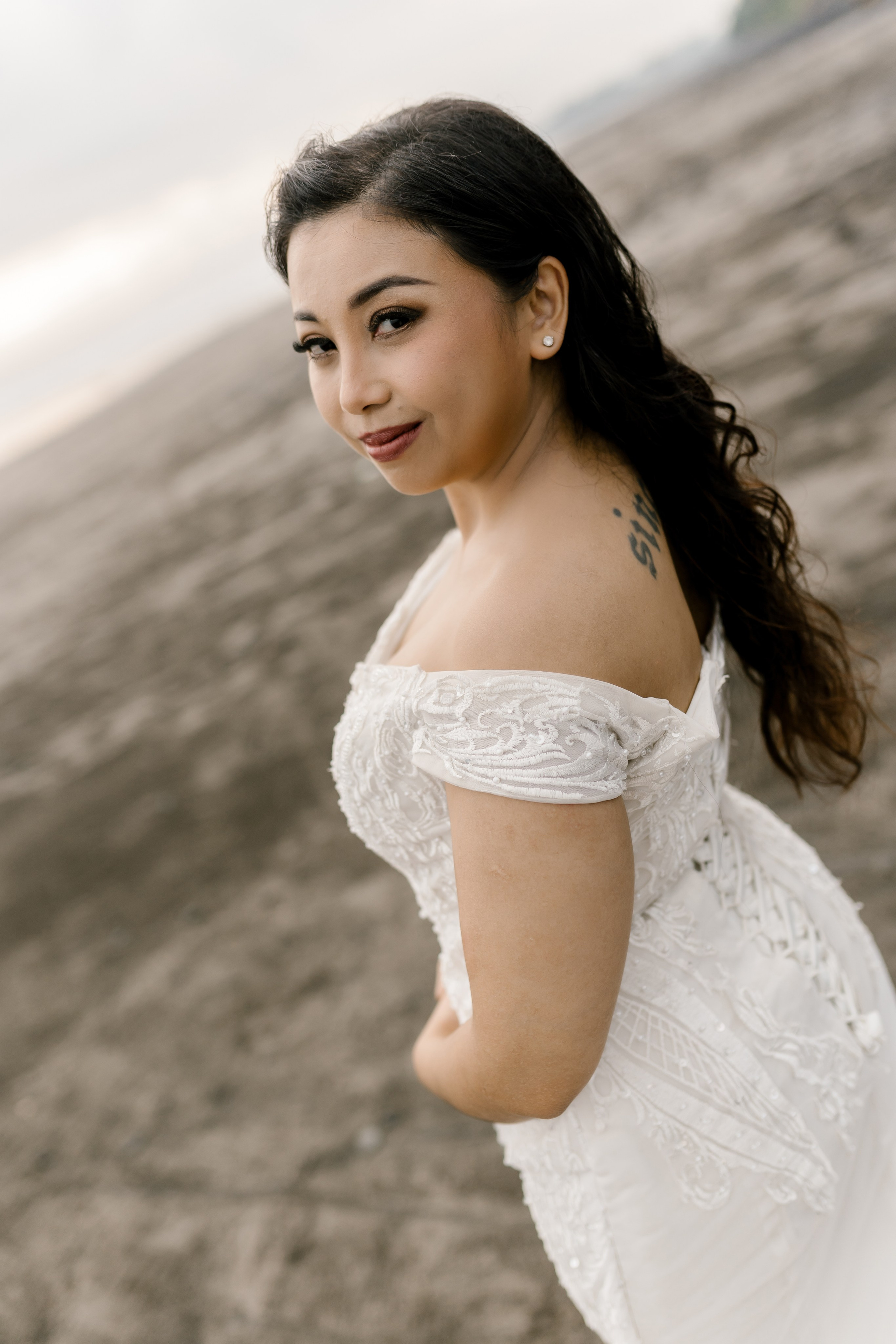 Honeymoon Photoshoot in Bali. Female Photographer in Bali