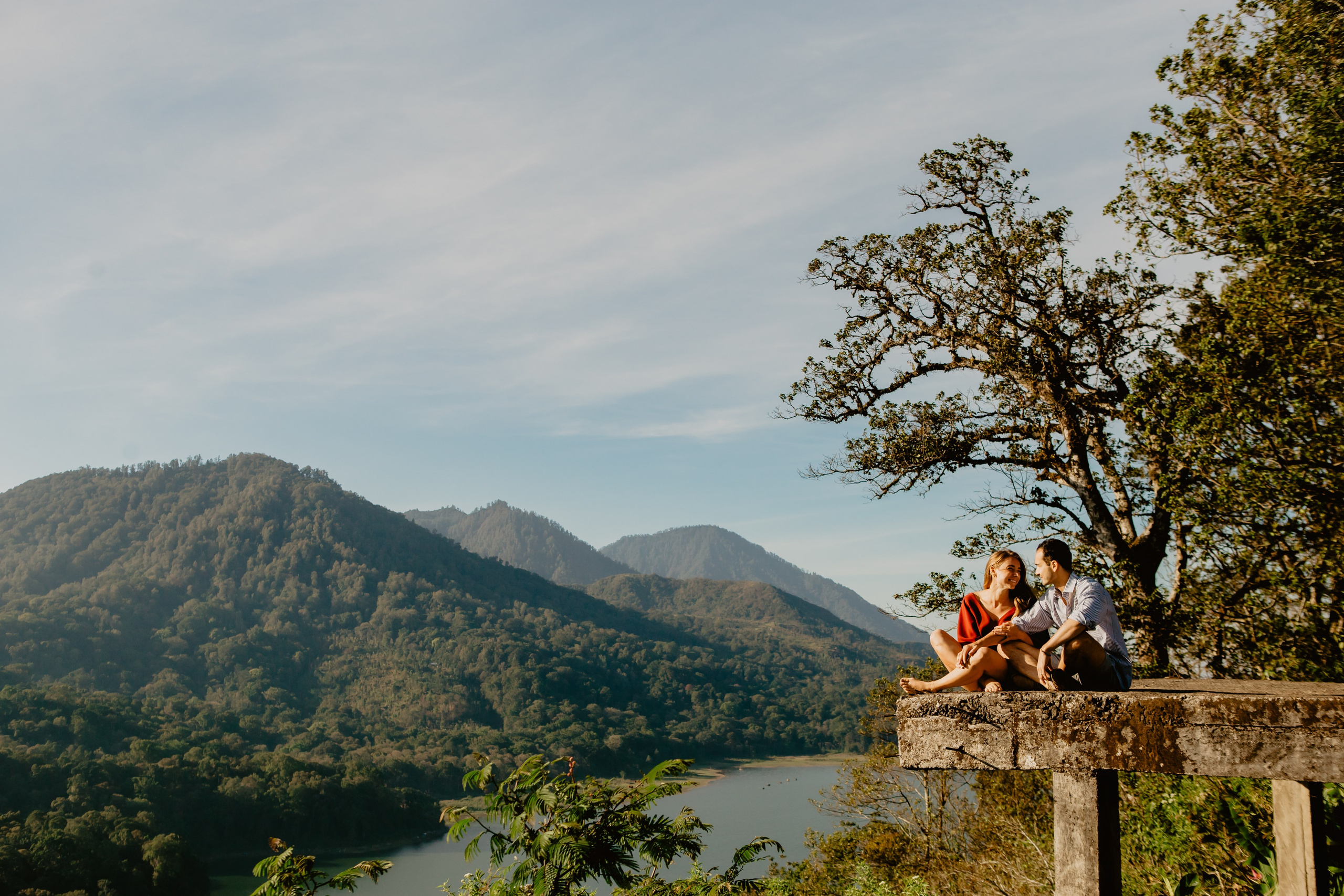 Honeymoon photo shoot in Bali. Female Photographer in Bali