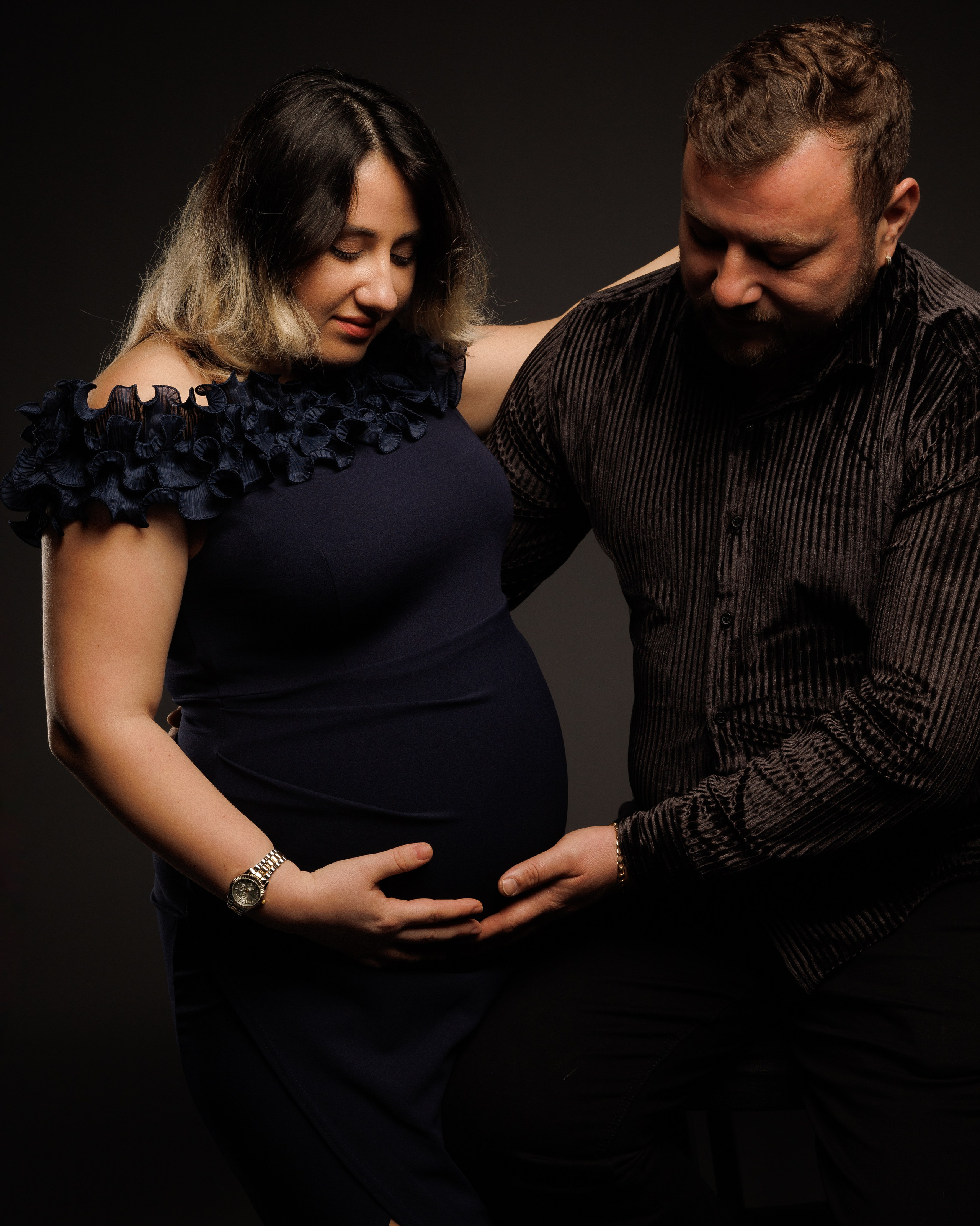 Maternity. Https://valeriubriciuc.com/
