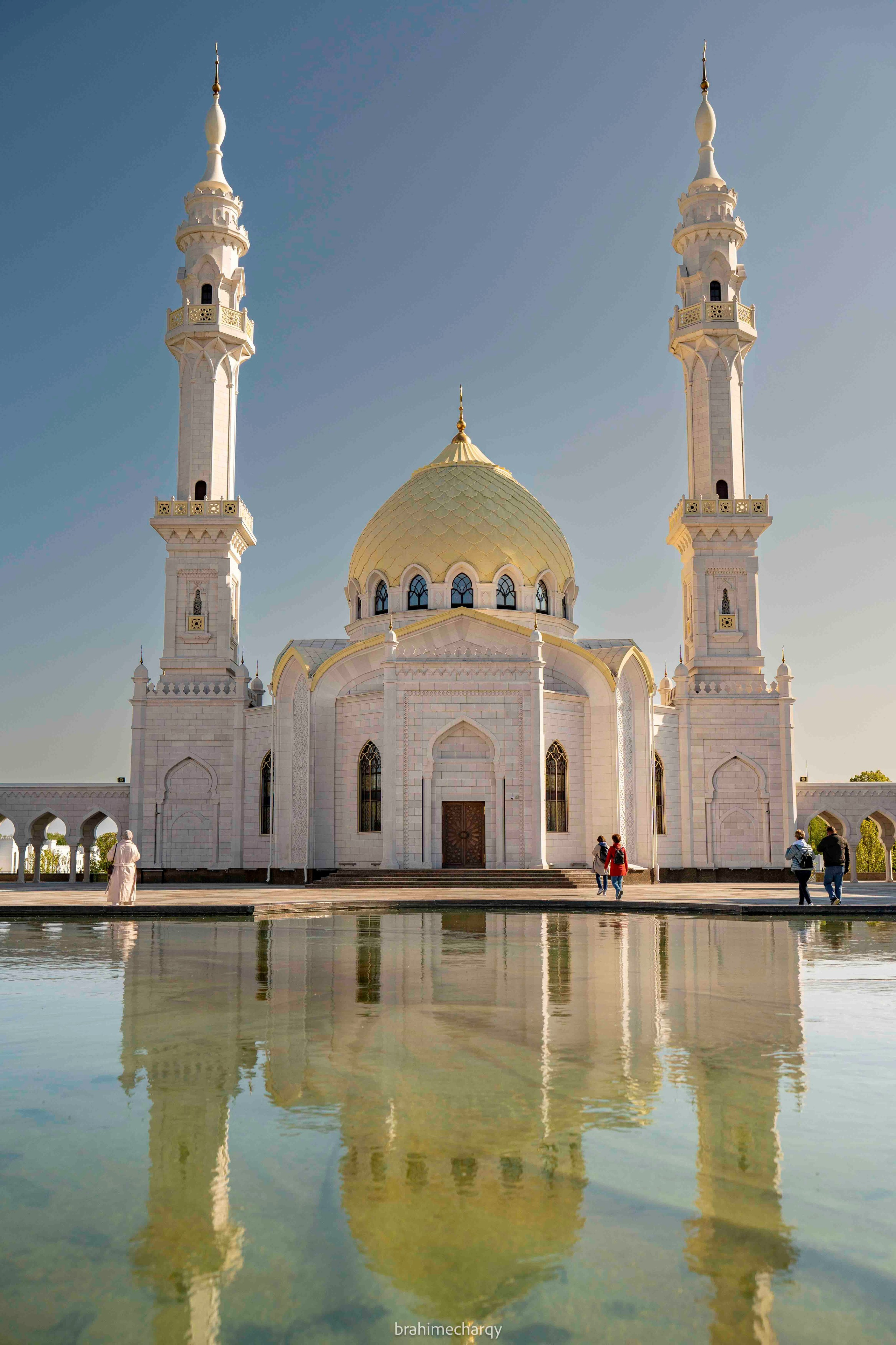 Фото. Брахим — фотограф