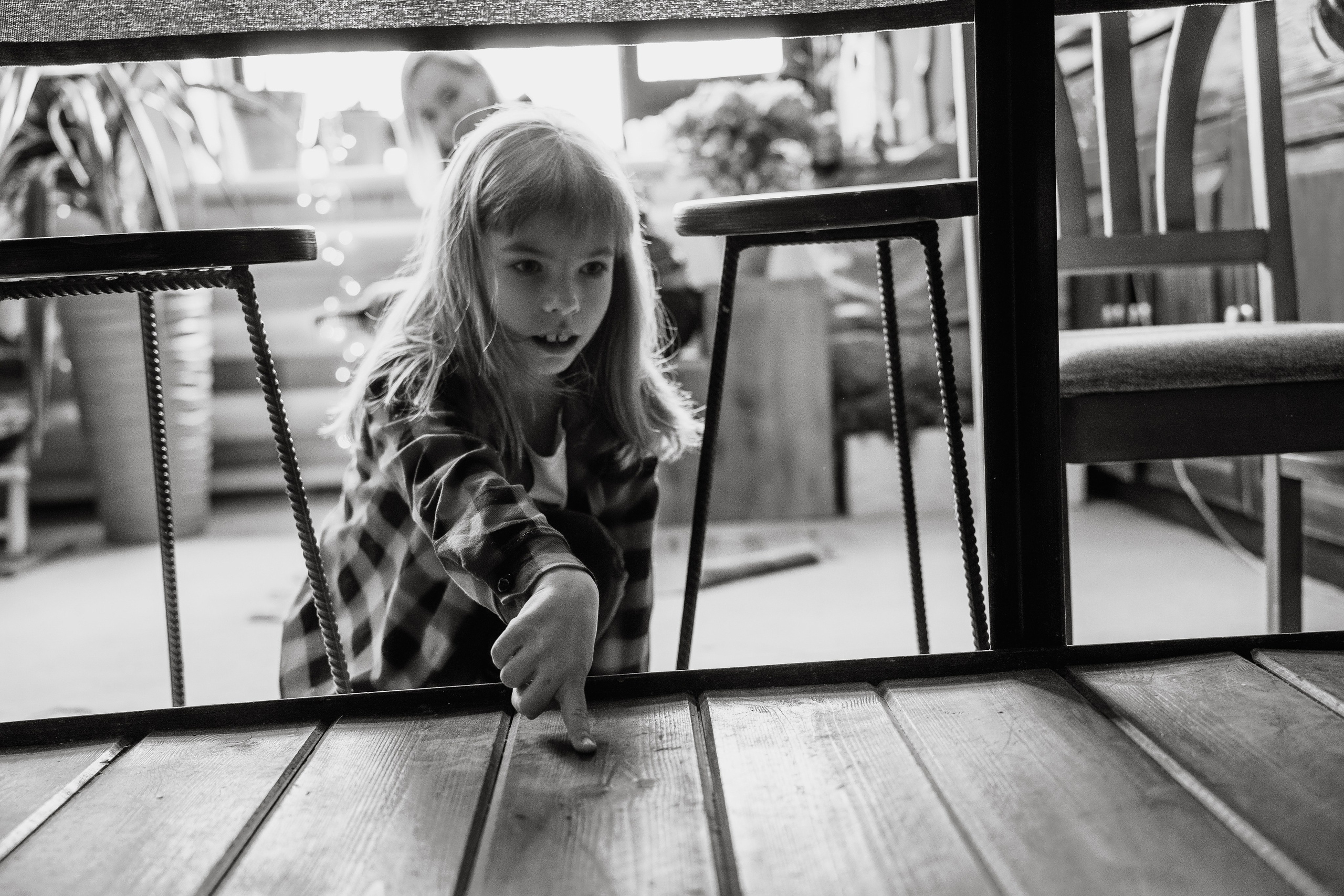 Studio Family Photography with Greenery – Fresh & Elegant. Alisa Tant — Family and newborn photographer Bucks County, Montgomery county, Philadelphia, NJ