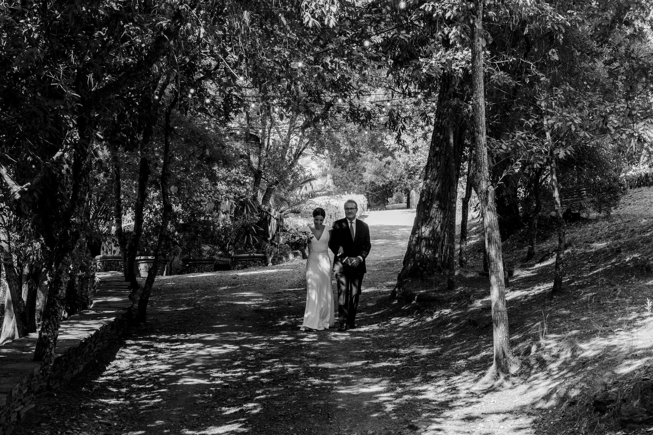 Jorge & Alicia — Quinta de Alvre. Lisbon Wedding Photographer | Timeless Documentary Wedding Photography