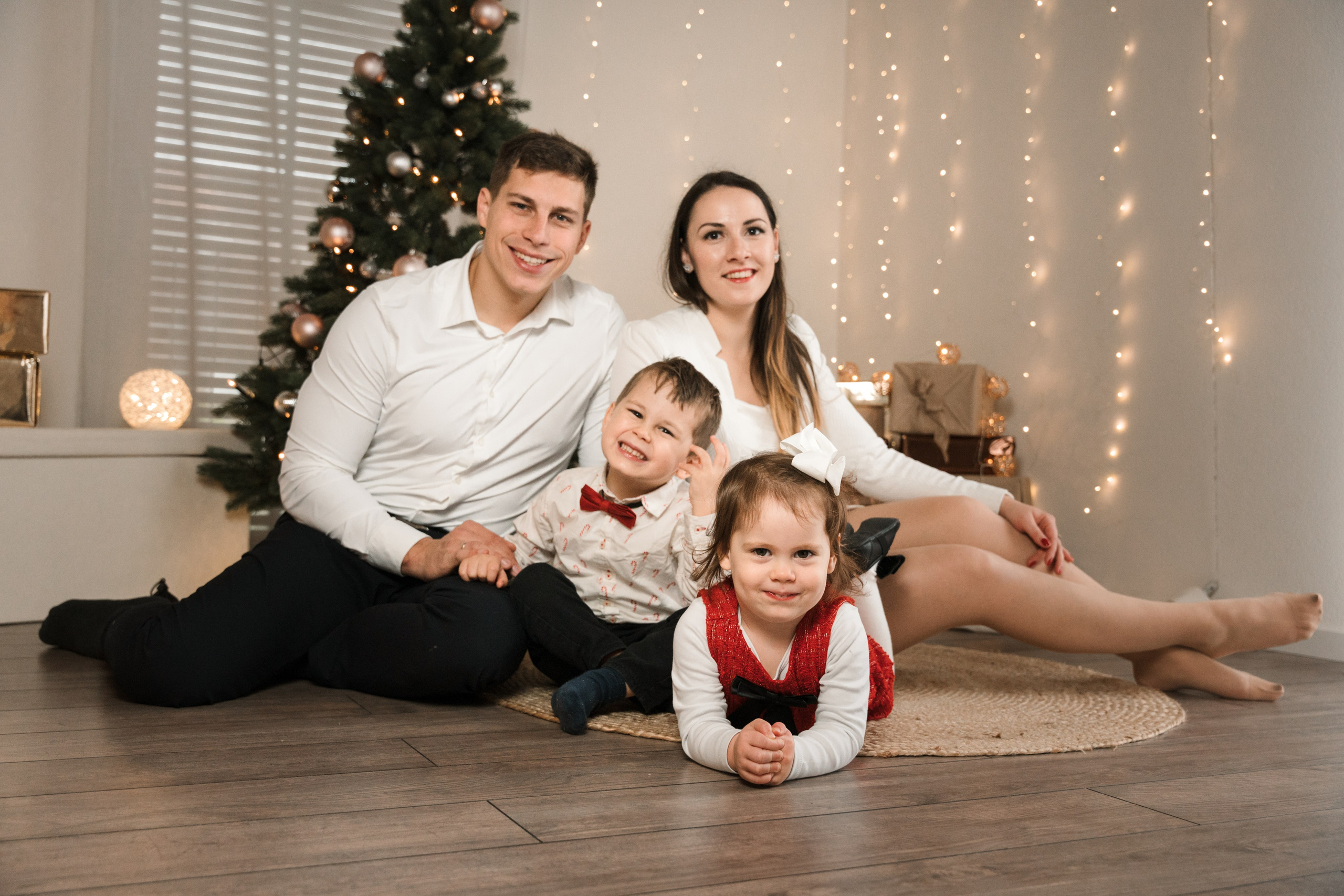 Christmas Family Photoshoot. Elena Seewald