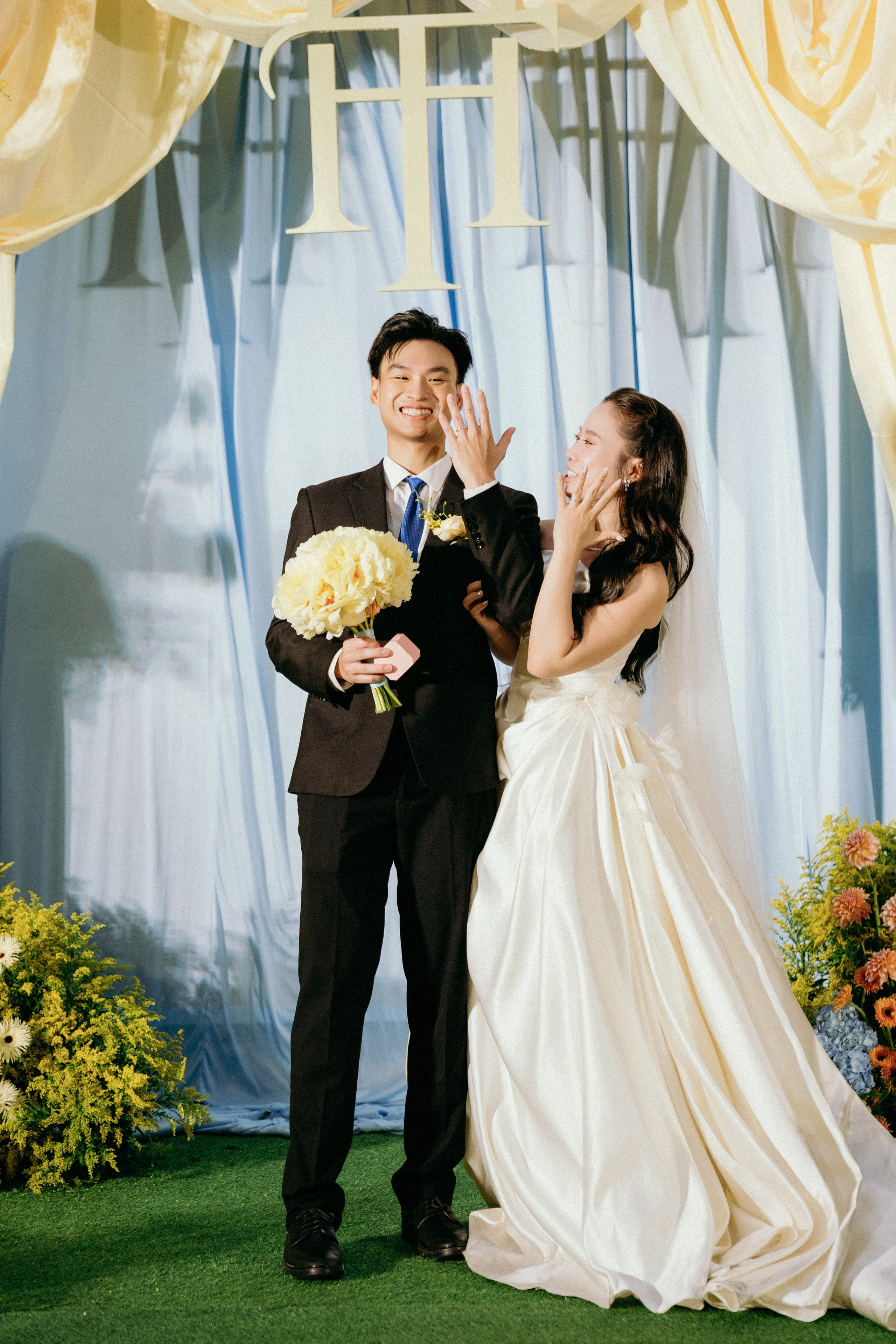 Hoang + Thuy | Photojournalism. BenColor Studio