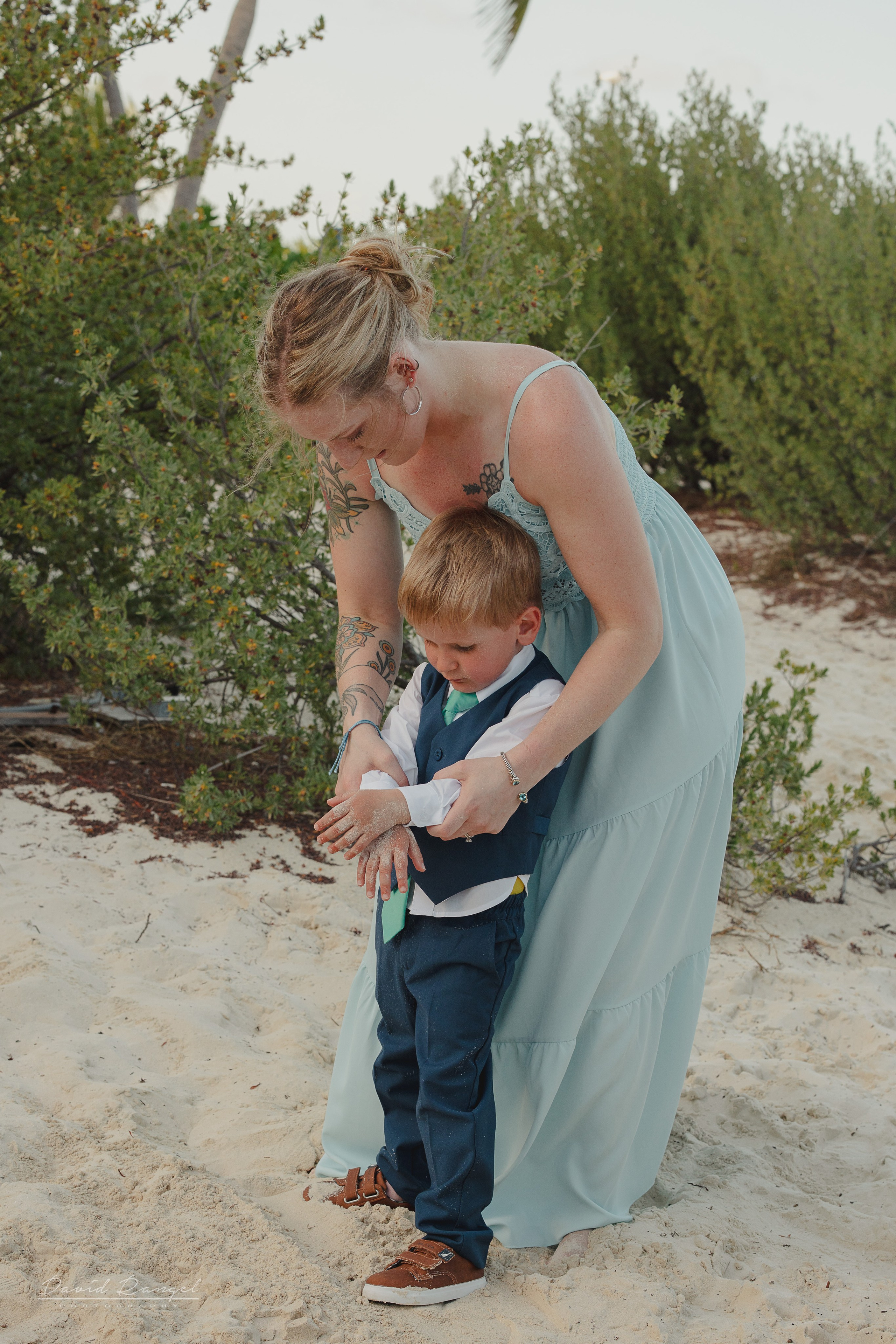 Destination Wedding at Royalton Splash Riviera Cancun. Destination wedding photographer based in Cancun and Riviera Maya with service worldwide