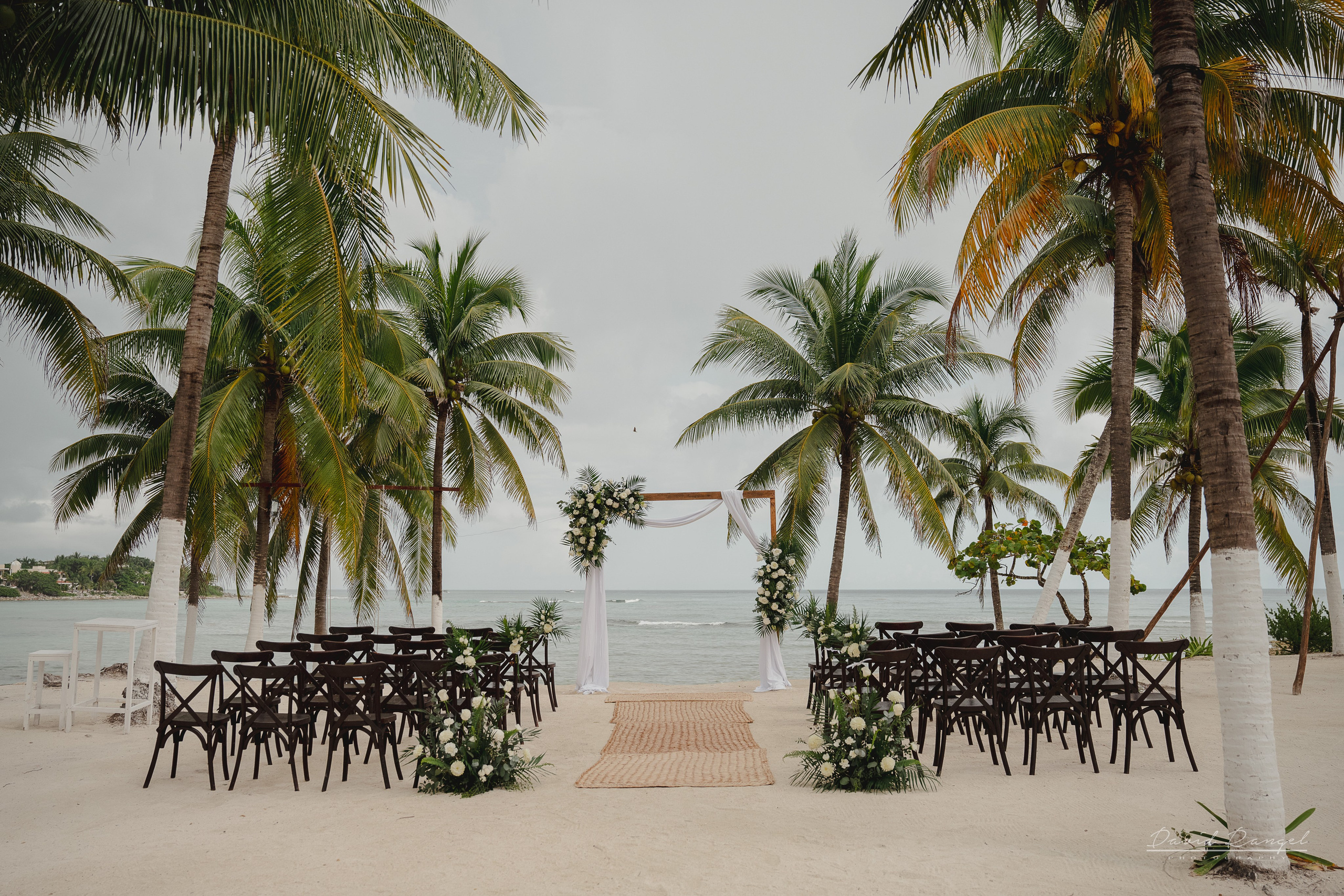 Jordan & Chandler — Wedding — Blue Venado Paamul. Destination wedding photographer based in Cancun and Riviera Maya with service worldwide