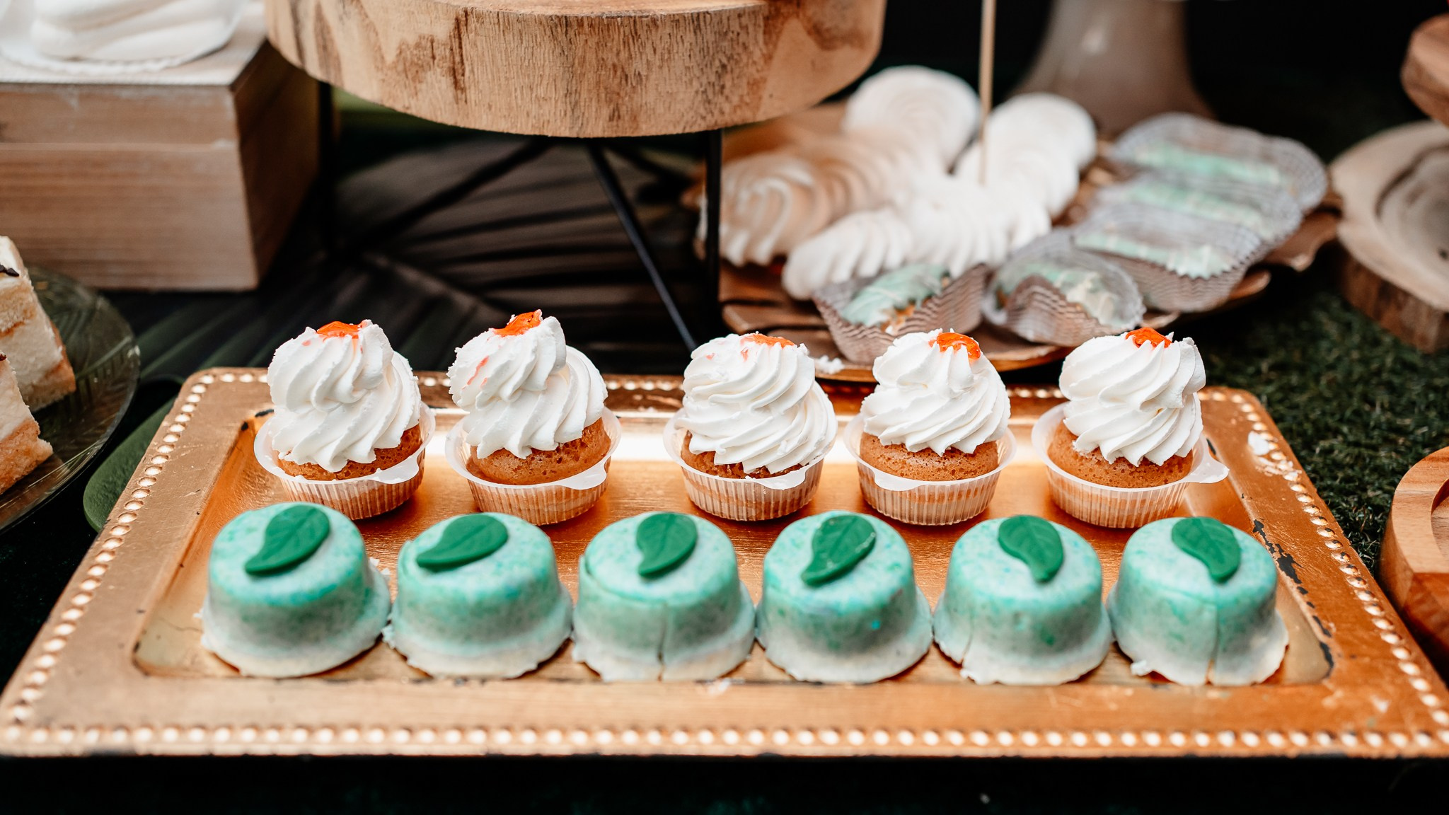 Fotograf de Botez în București- Mihai Popa Fotograf. Fotograf Nuntă & Botez București - Mihai Popa | Dincolo de oameni, imortalizez emoții!