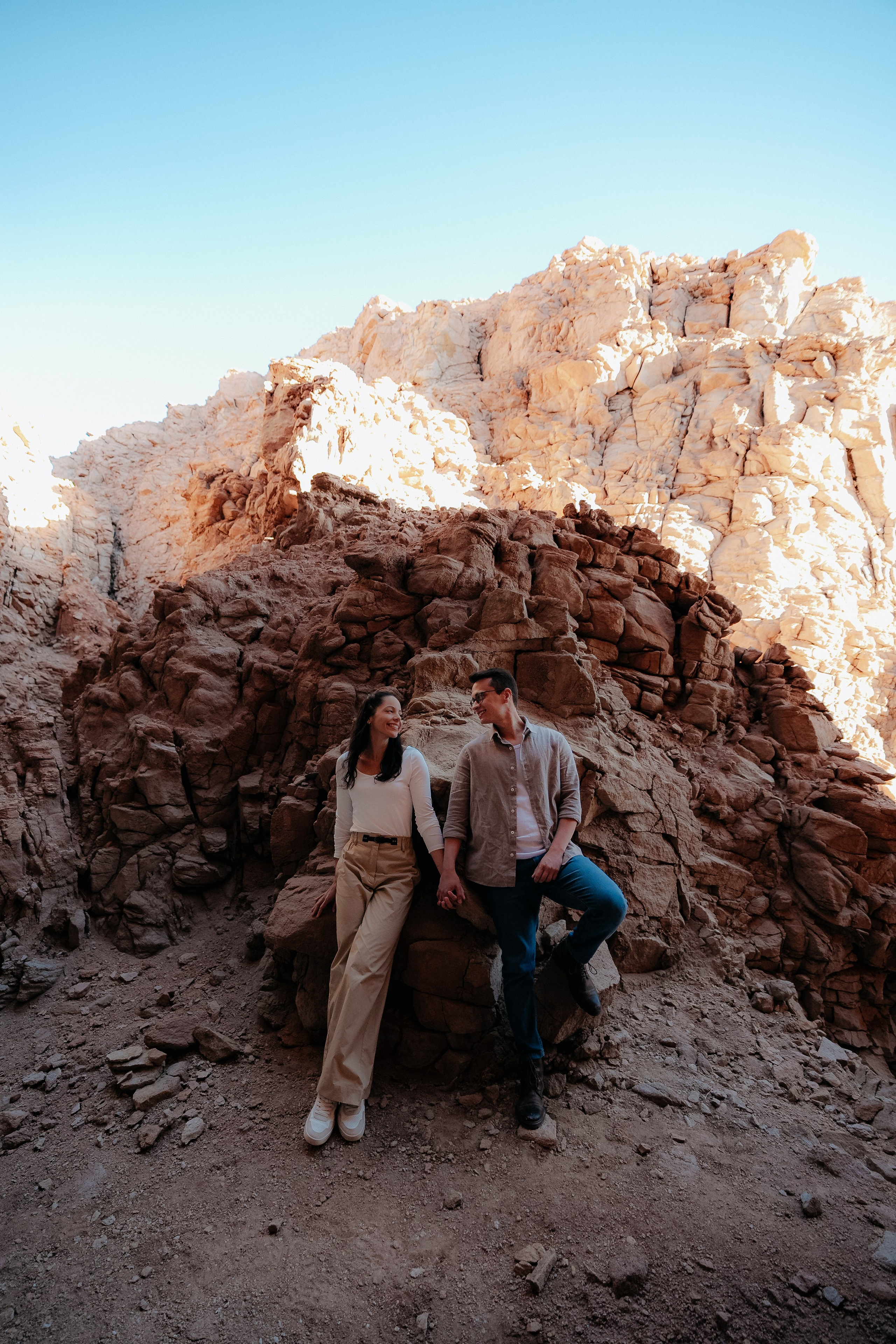 Sessão casual no Vale dos Cogumelos. Fotógrafo em San Pedro de Atacama