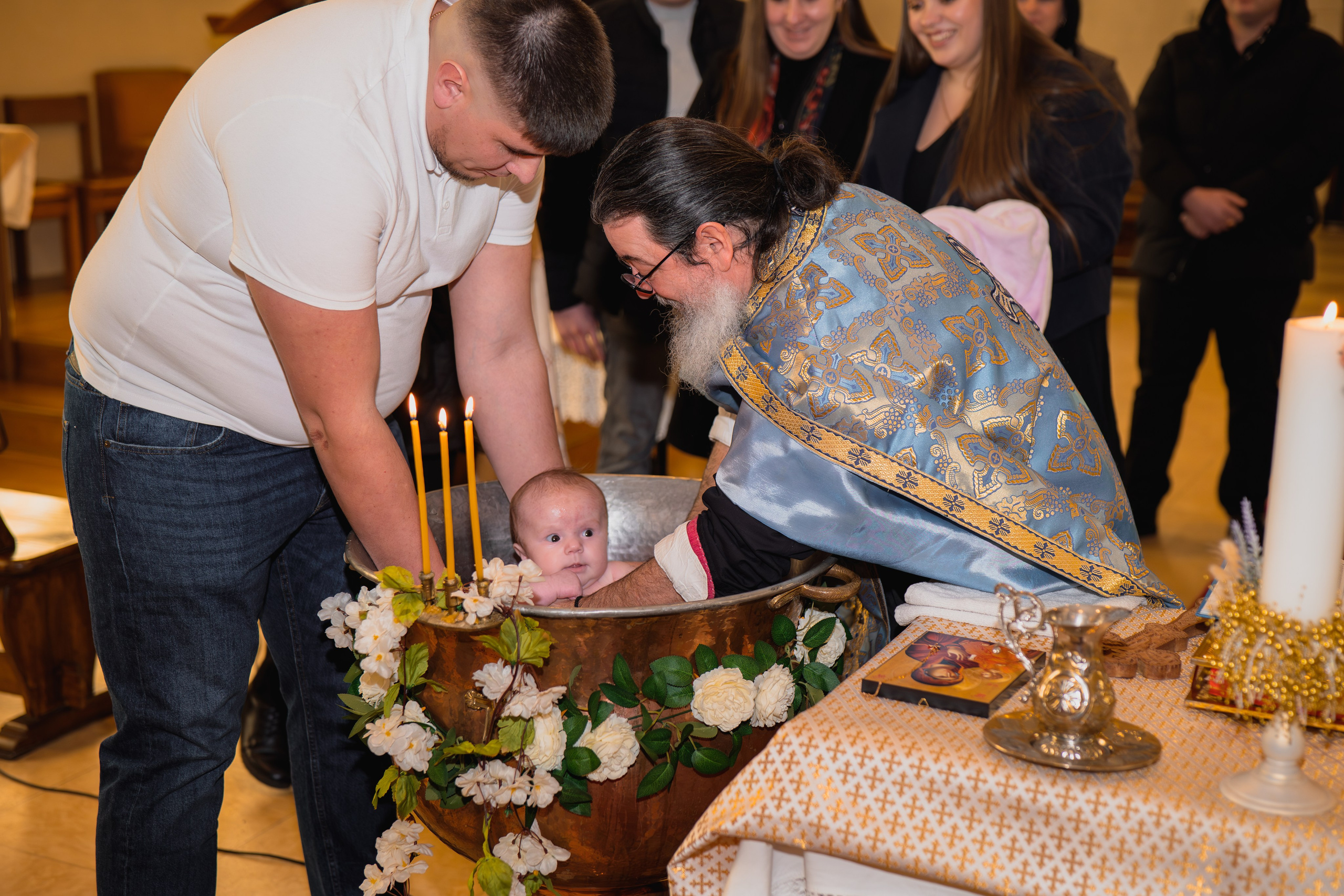 Botezul micii printese. Fotograful și Cameramanul familiei dvs în Franța Paul Photographer