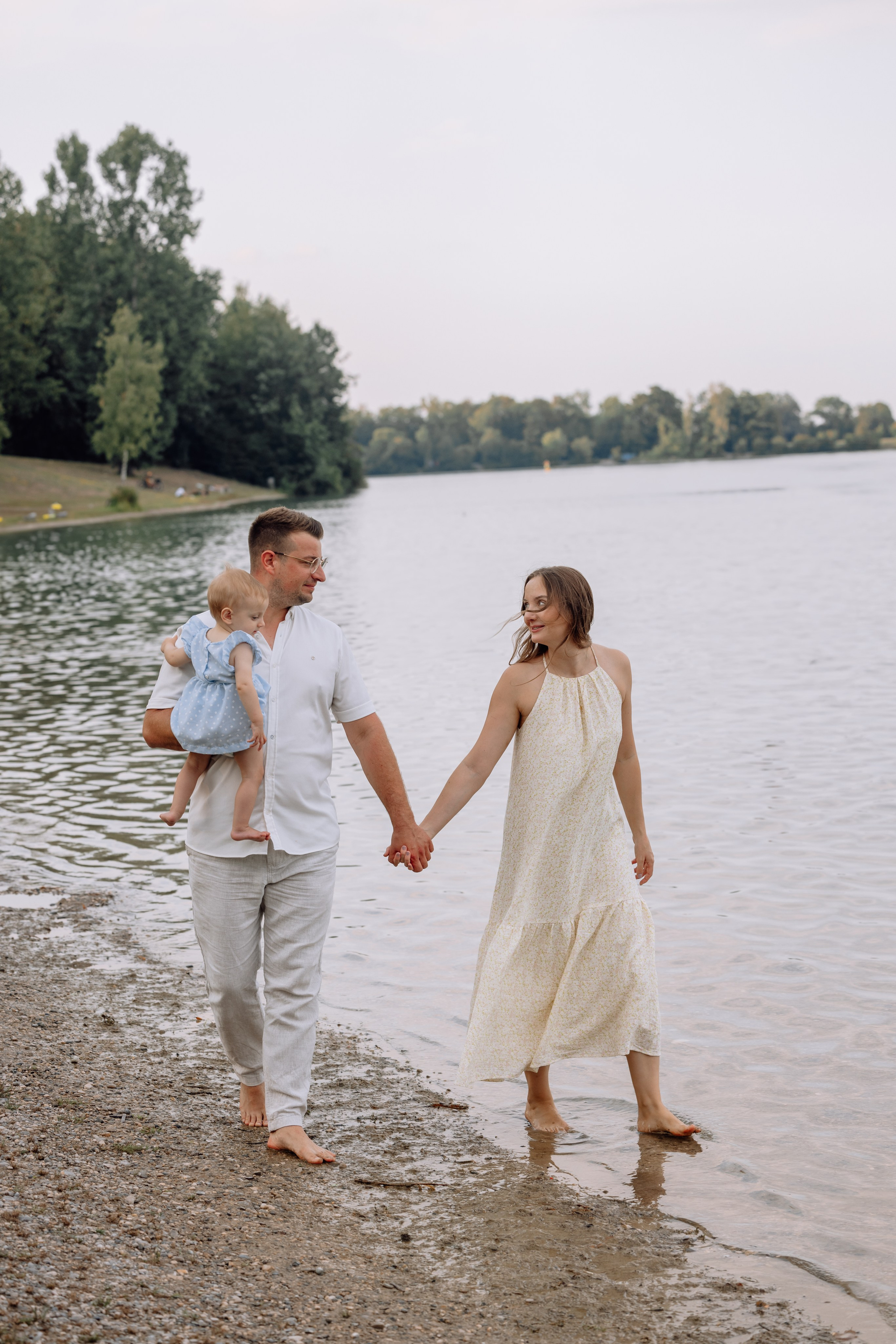 Karlsfeldersee. Hochzeitsfotograf München Taufe Familienfotograf Tanja Mauke