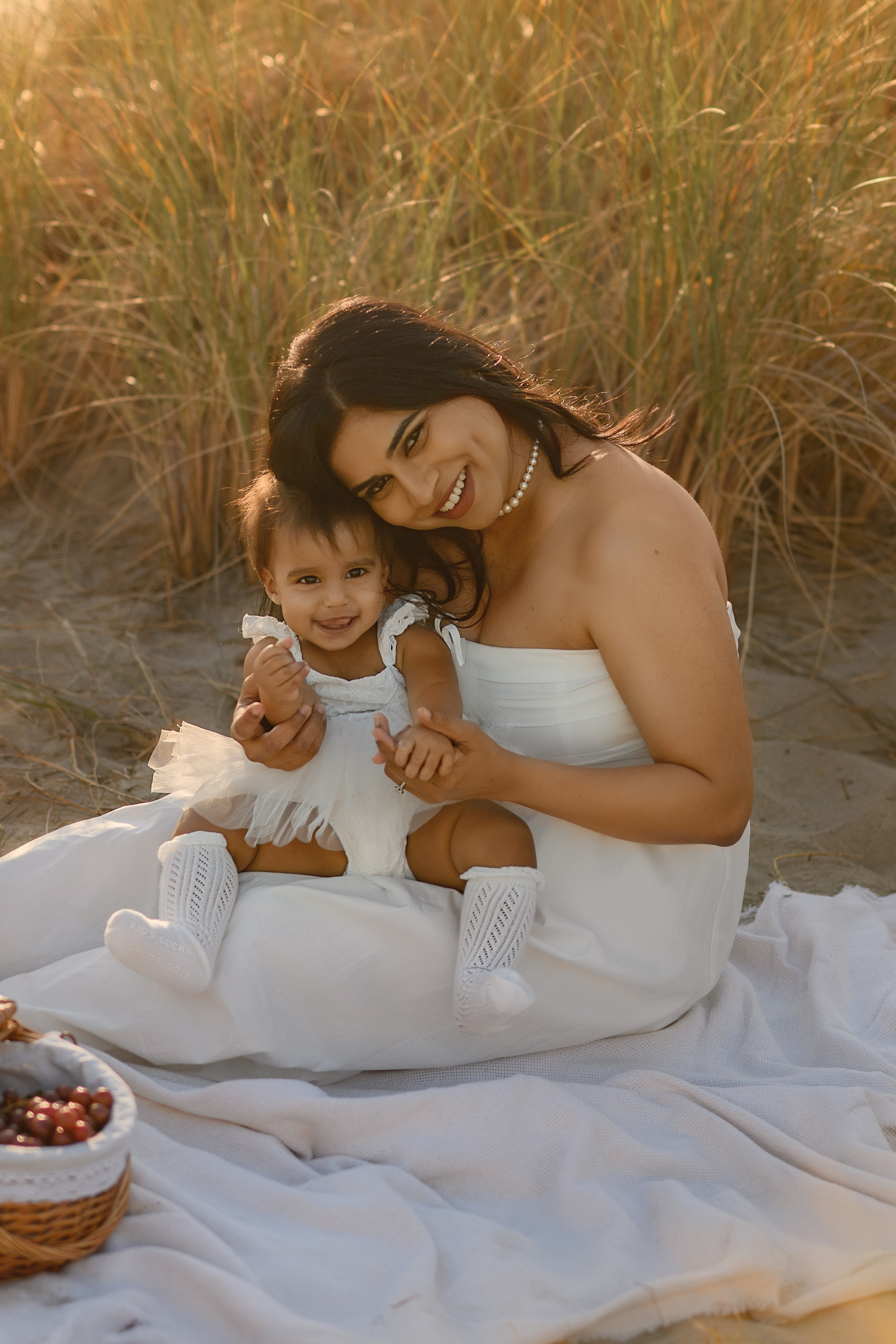 Praveena’s family. Wedding & portrait photography in the Seattle Area. Helen Michelle photographer