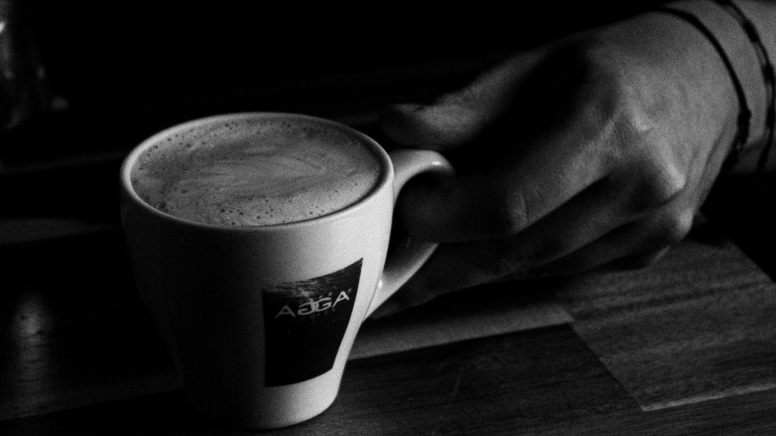 Bars, restaurants, cafés, interiors, teams, work processes, and services