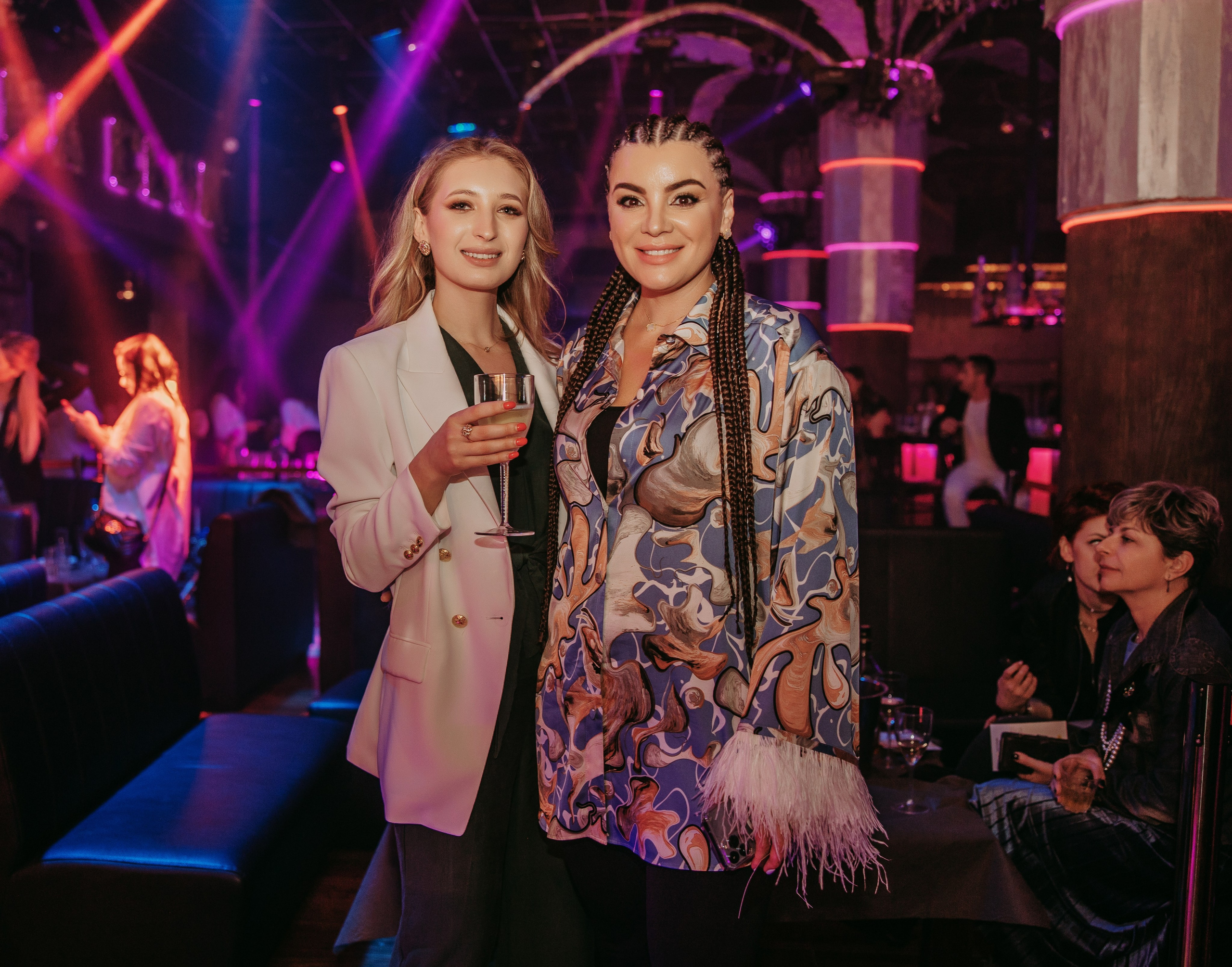 First BLOGGER HOUSE — Reportage. George TLV — Professional photographer and retoucher in Israel