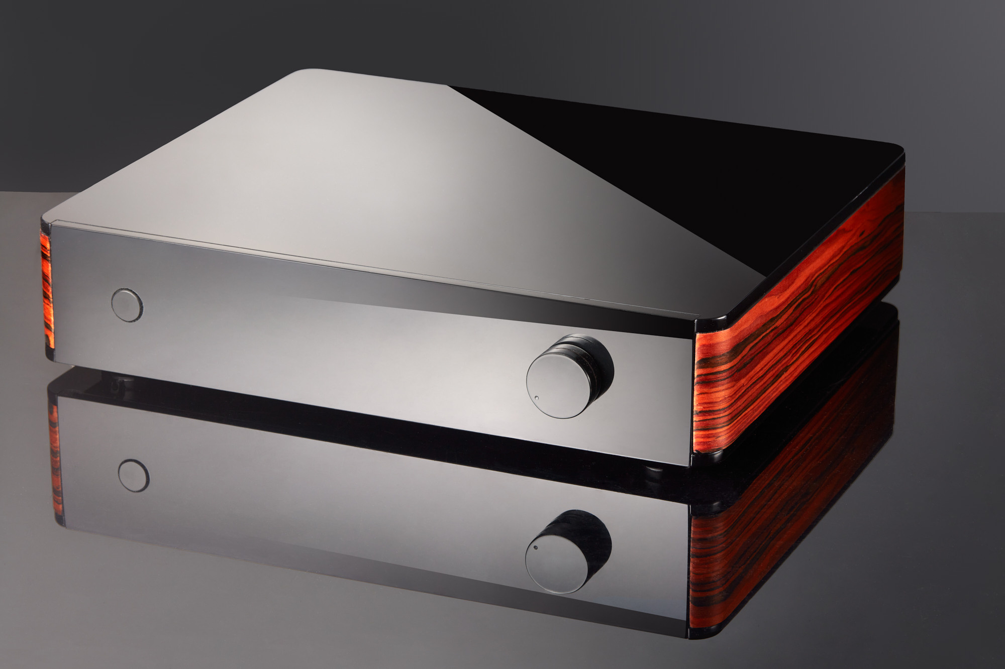 PRIEKŠMETI. Fotogrāfs Rīgā Aivars Tipsis