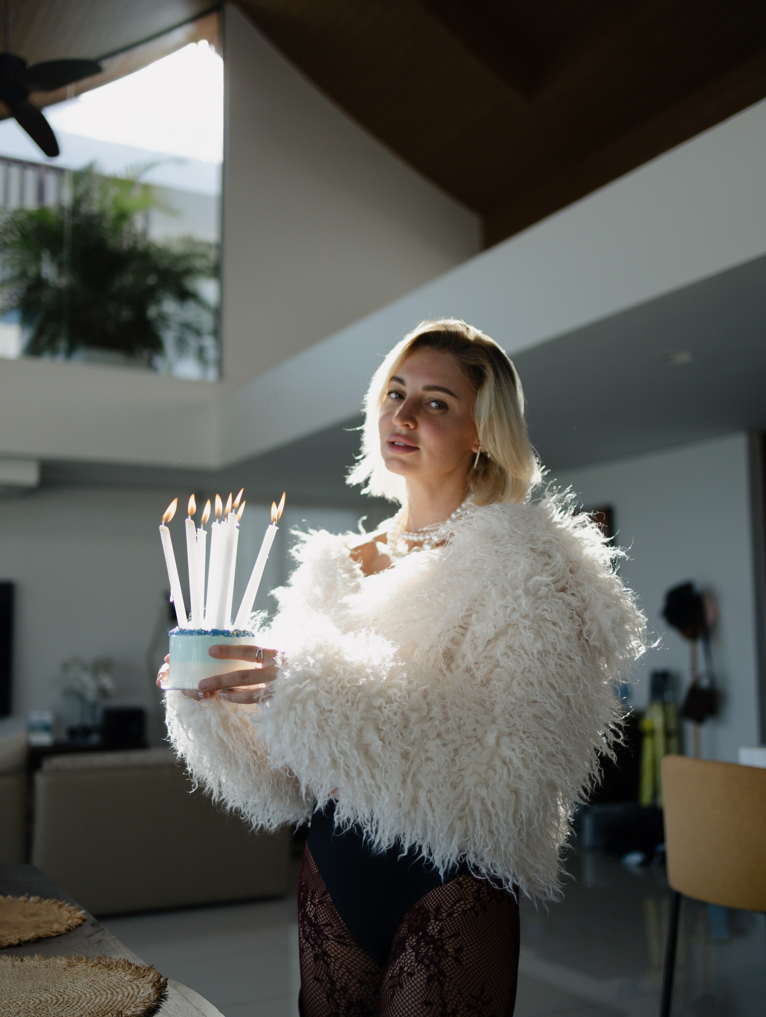 INDIVIDUAL WOMEN'S PHOTO SHOOT. Photographer on Koh Samui
