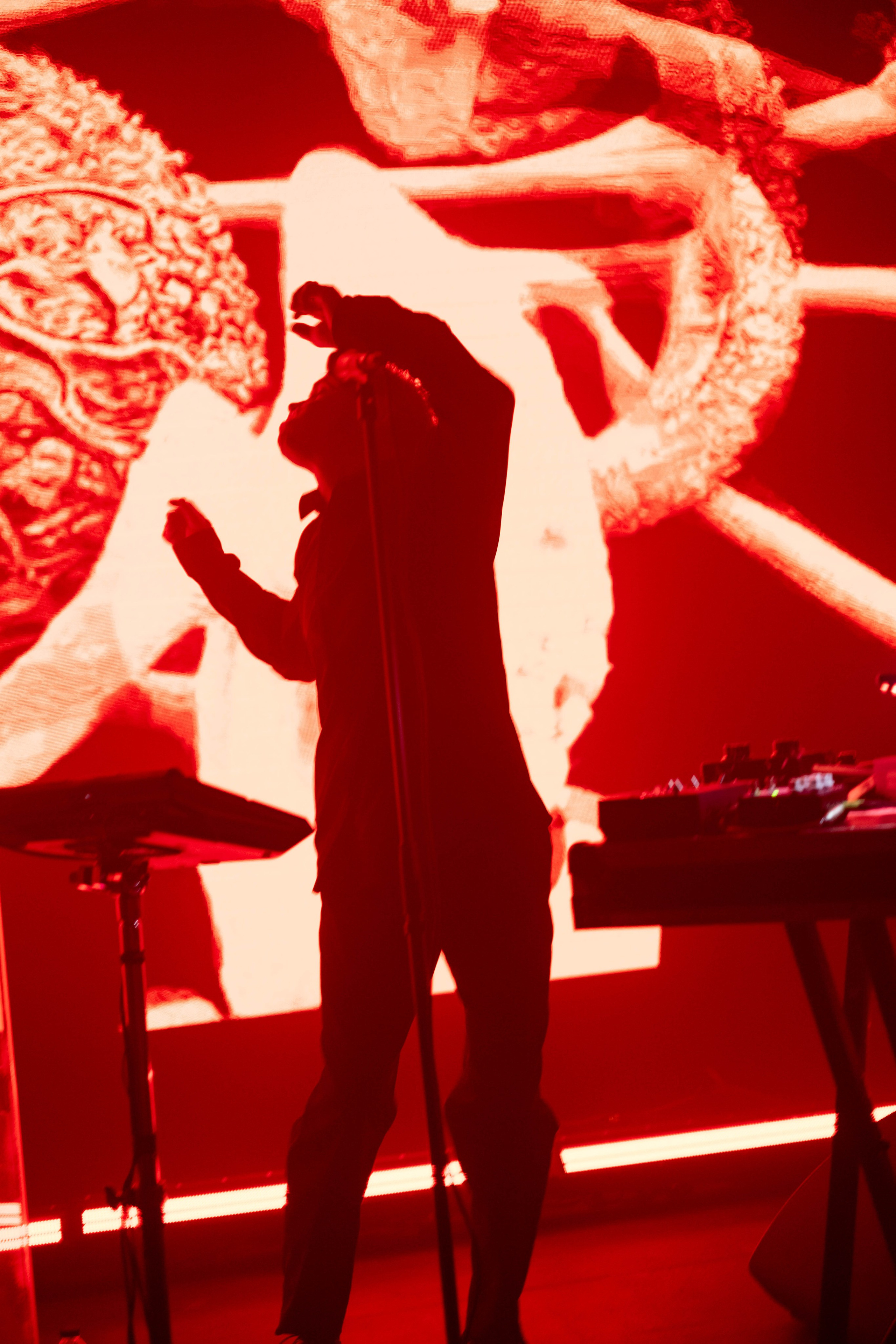 Dolphin @ 7 Fridays @ 06.05.25