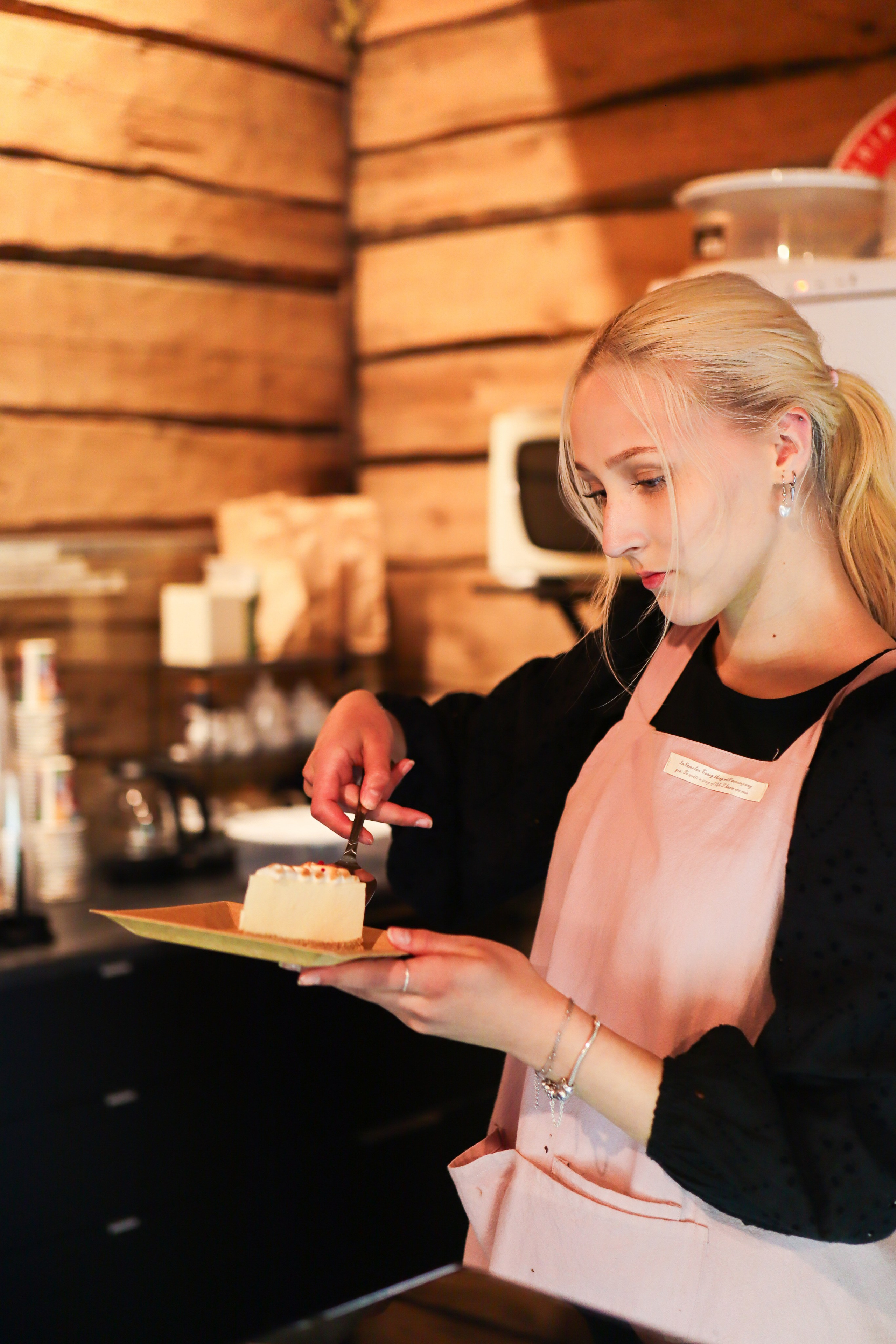 Commercial. Daria Vereshchagina, photographer in Helsinki capital region