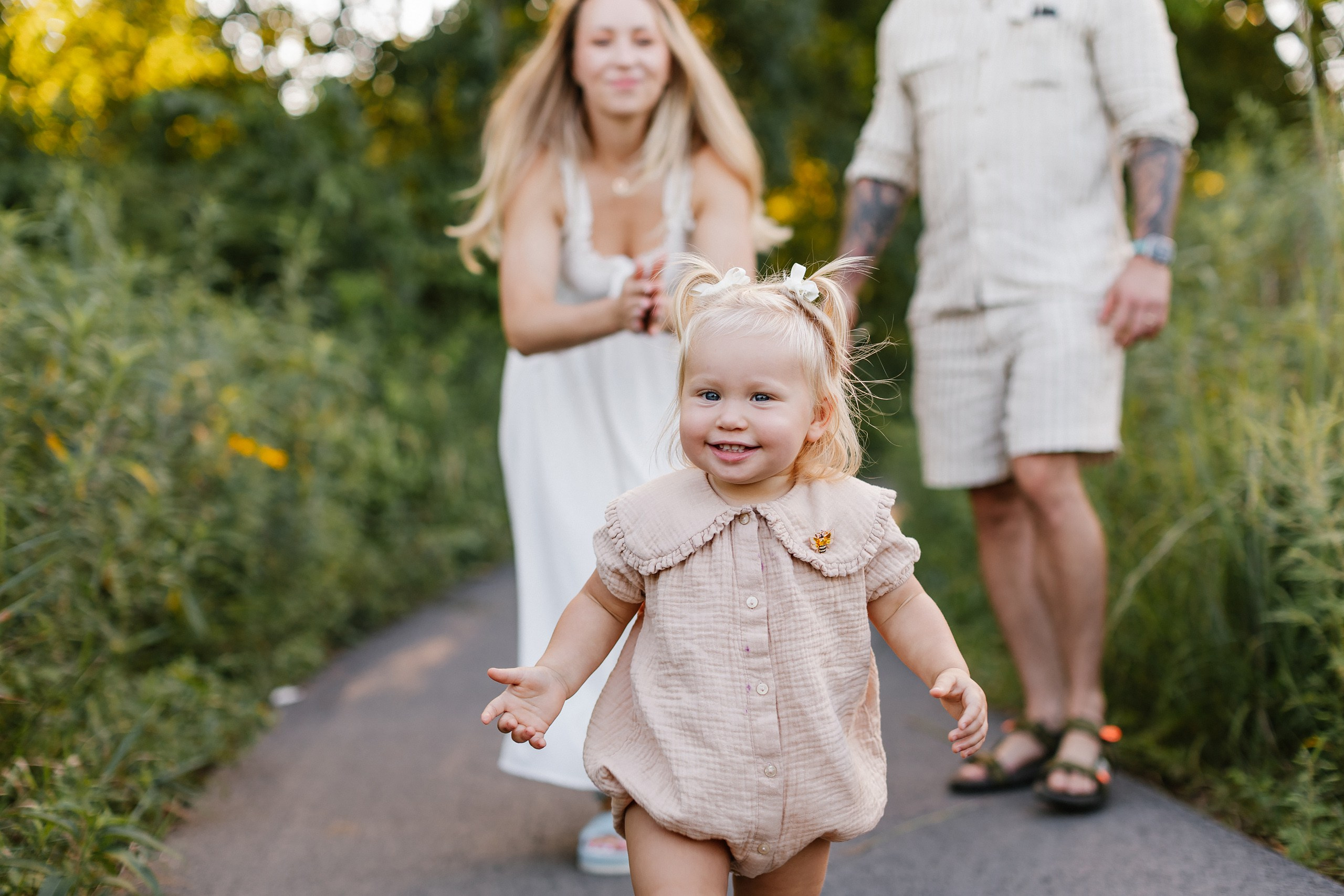 08.21.25 Family Photoshoot. Wedding family event photographer in Chicago Nick Yushevich