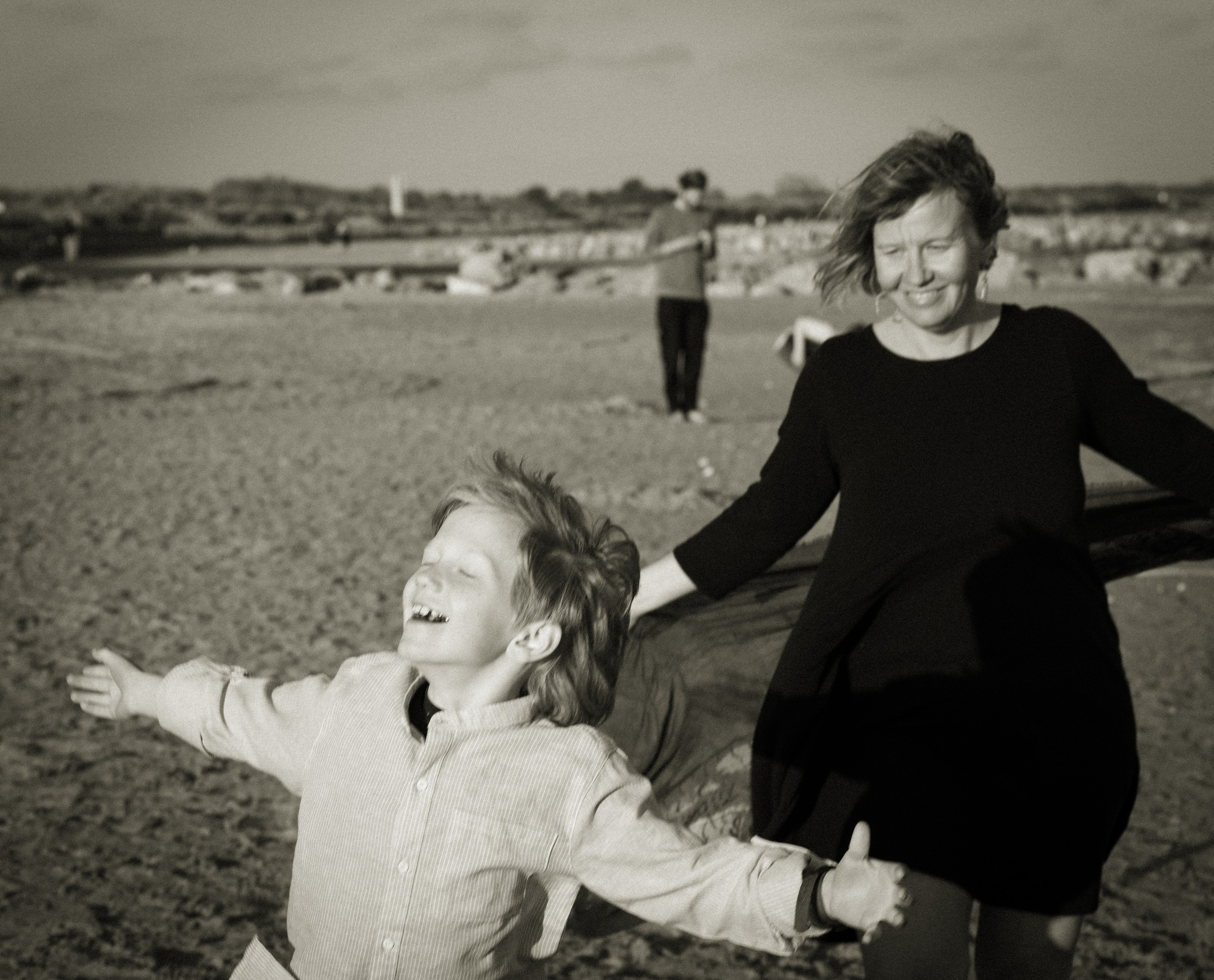 Memories. Histoires d’amour, séances photos de famille et de mariage en France