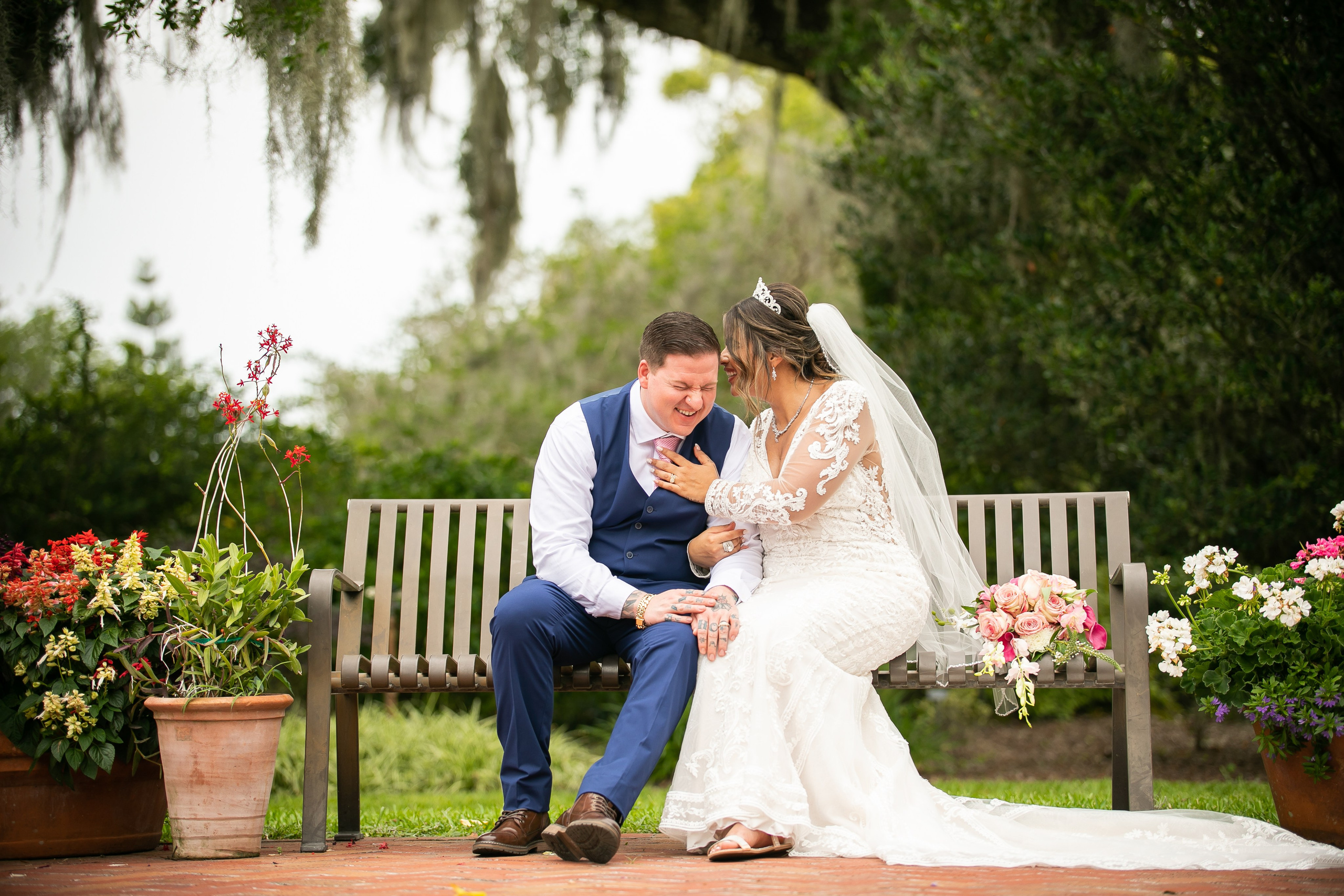 Wedding in The Lue Gardens intimate wedding photography. Lana Photography — Wedding & Family Photographer in Florida & Beyond