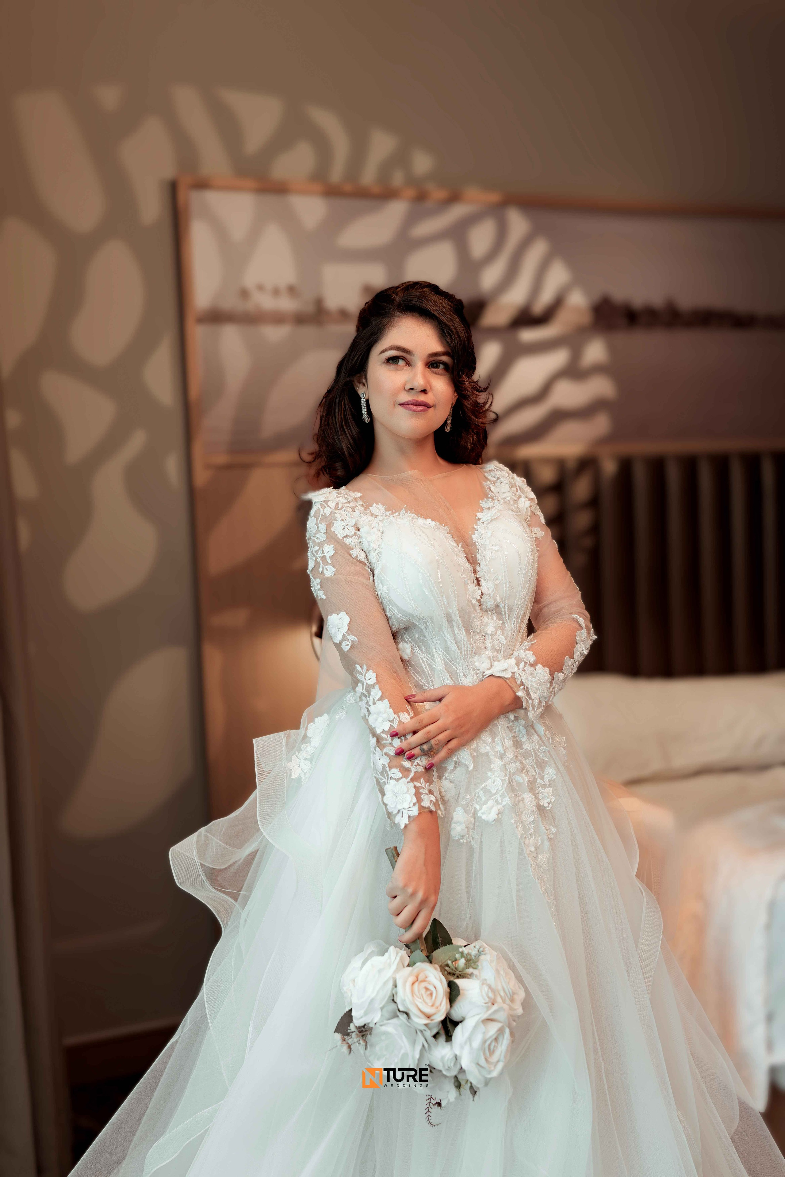 PHOTOS. NTURE WEDDING