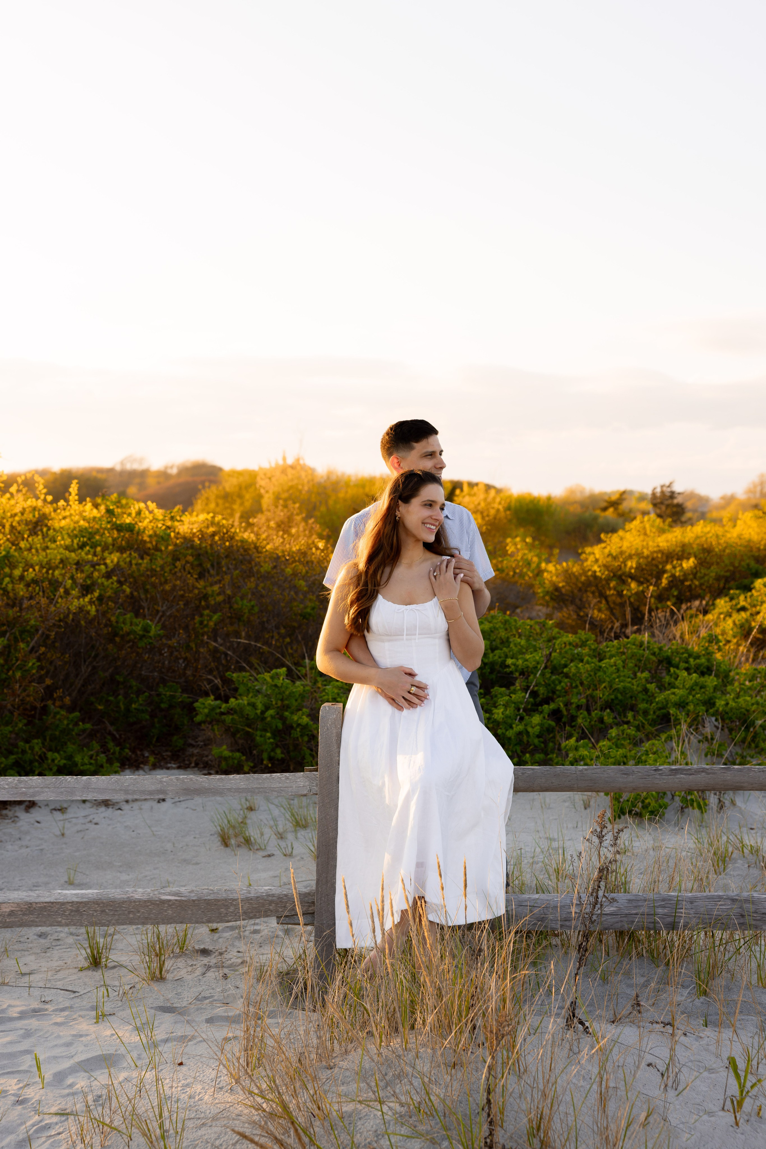 Bella & Nick — Sunset Engagement. Rhode Island Wedding Photographer Tati Simpson