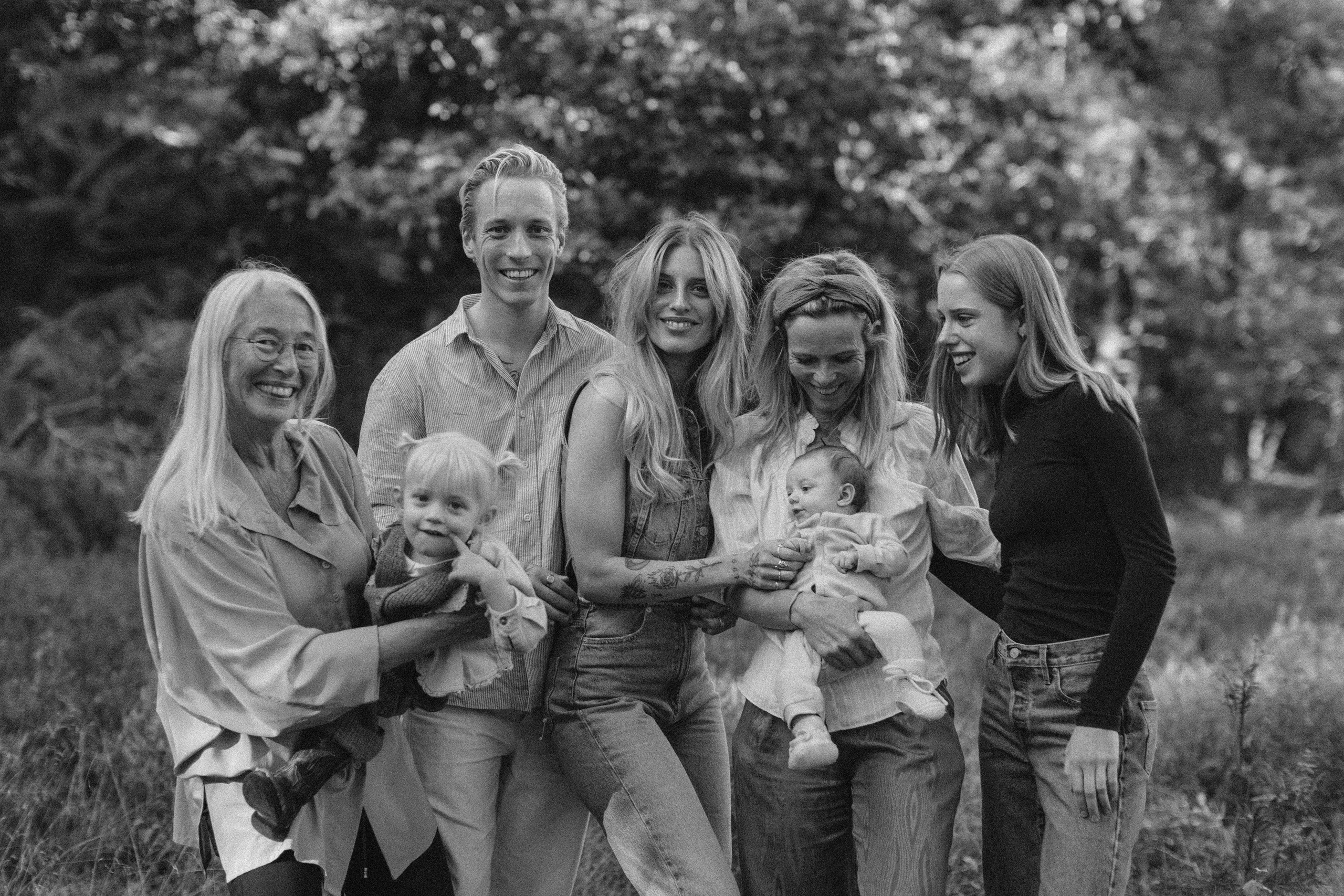Family photoshoot in nature. True self
