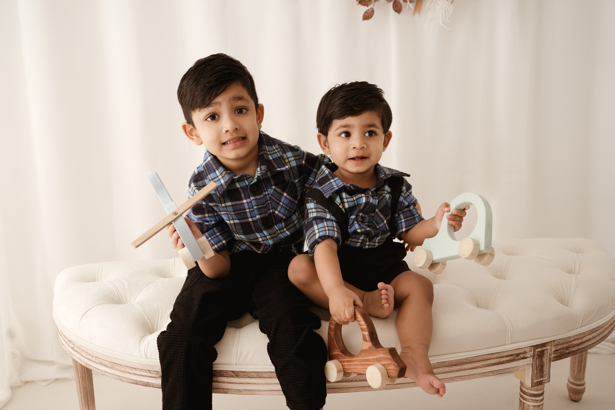 Pierwszy roczek Lithvika. Fotograf Łódź - sesja ciążowa, noworodkowa, dziecięca. Studio w Łodzi