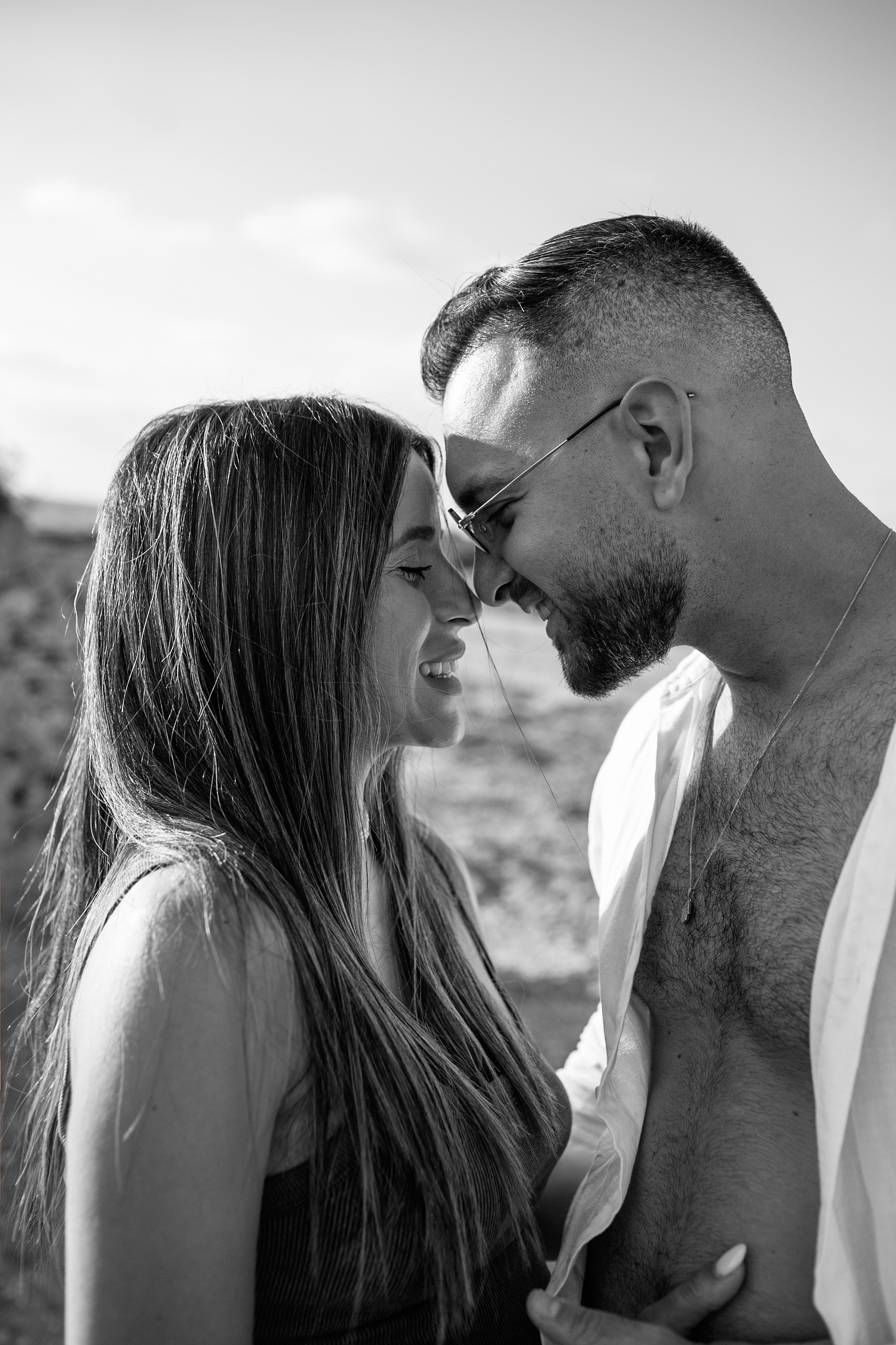 Yael & Gal Nahsholim beach. Family photographer in Israel