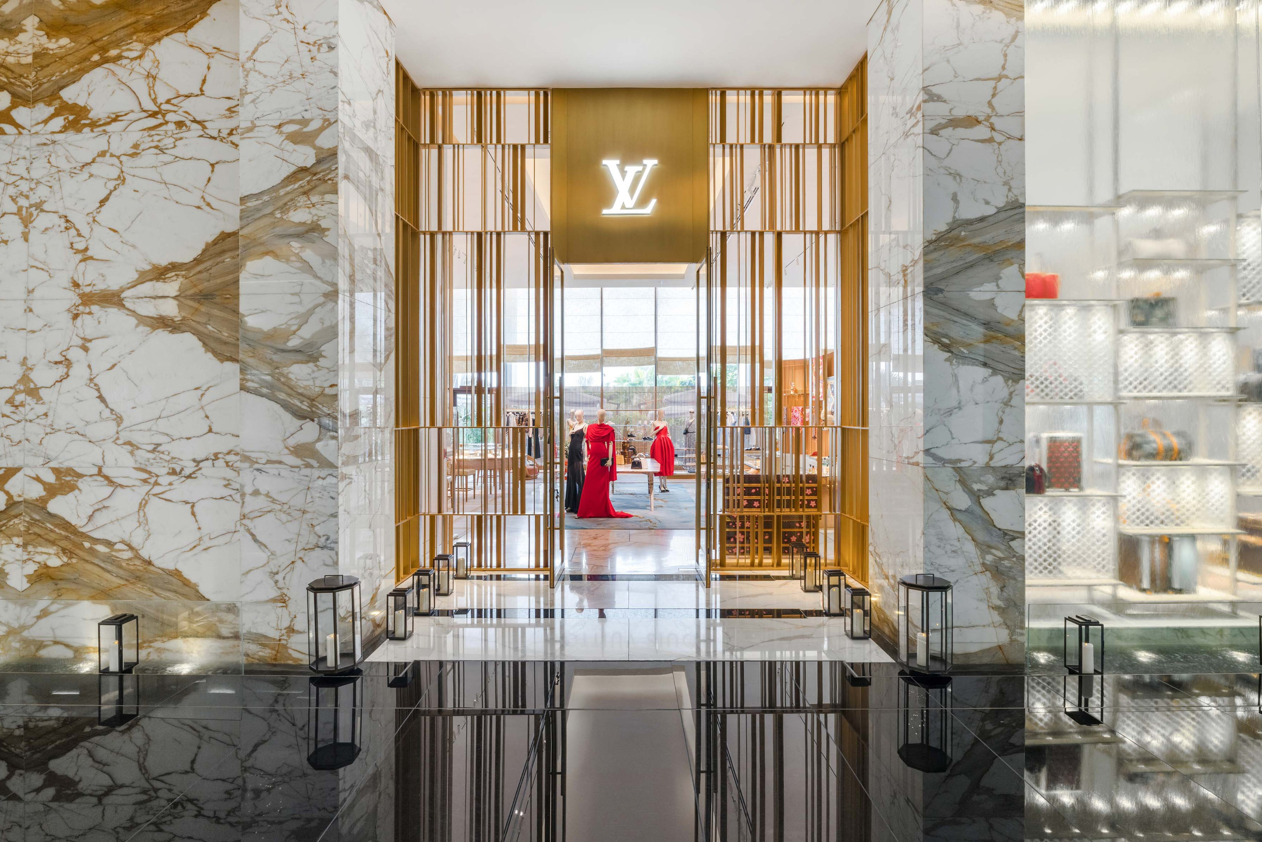 Vitalii Honiukov | Photography production based in Dubai, UAE