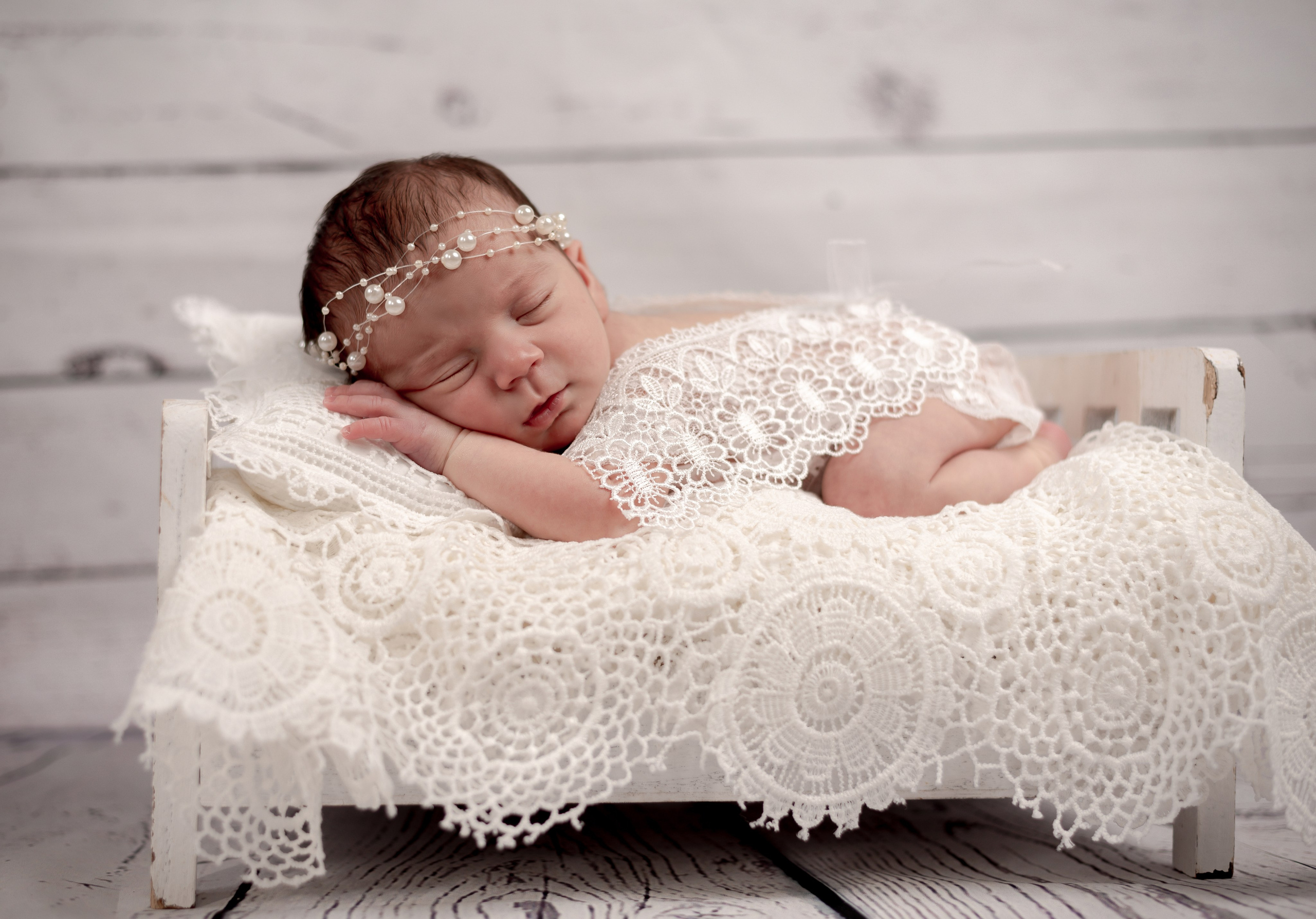 Newborn Photoshoot. Professional Photograher, Antwerpen/Belgium
