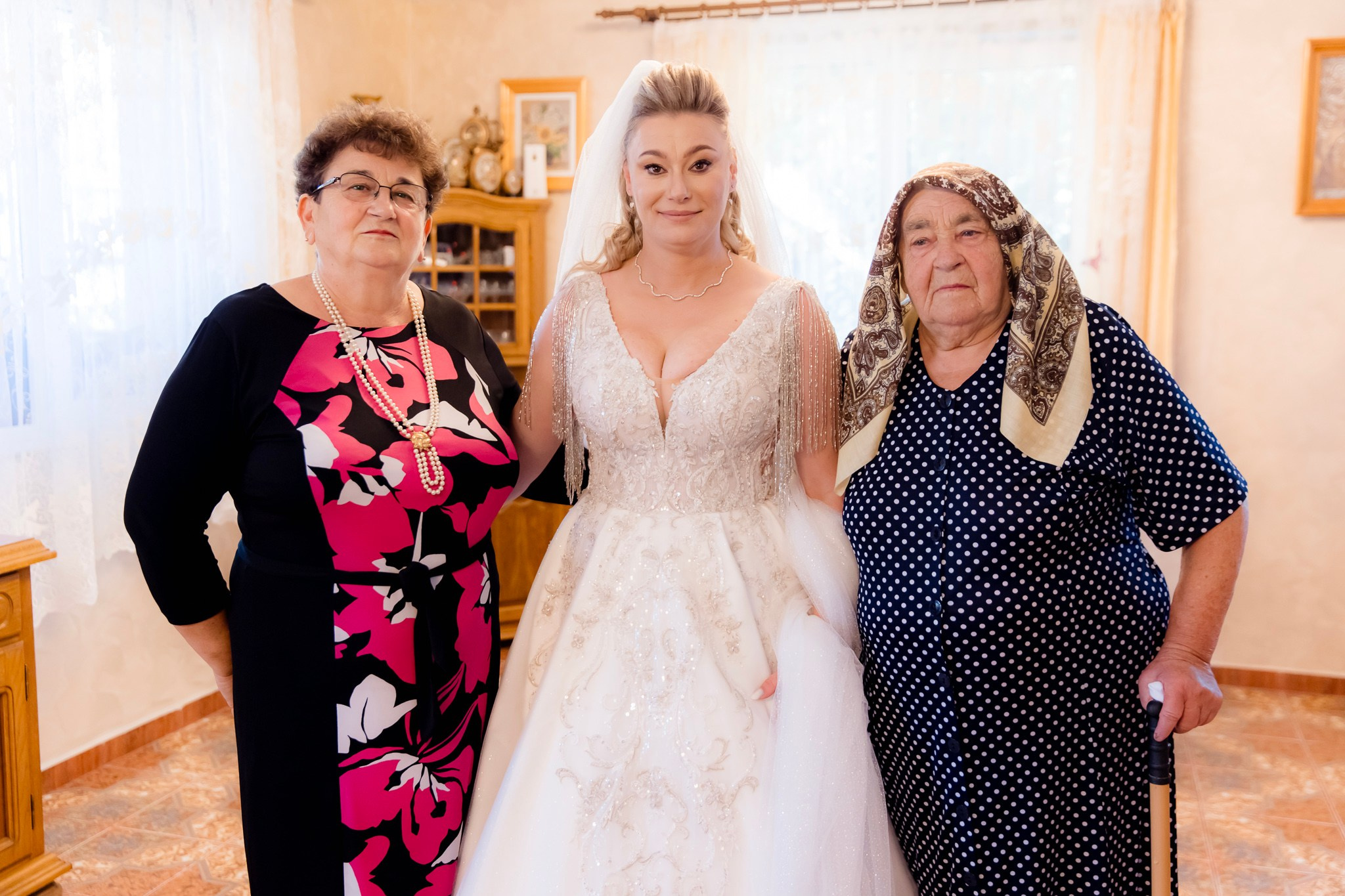 Mihai & Oana. Servicii foto-video profesionale, pentru momente de neuitat