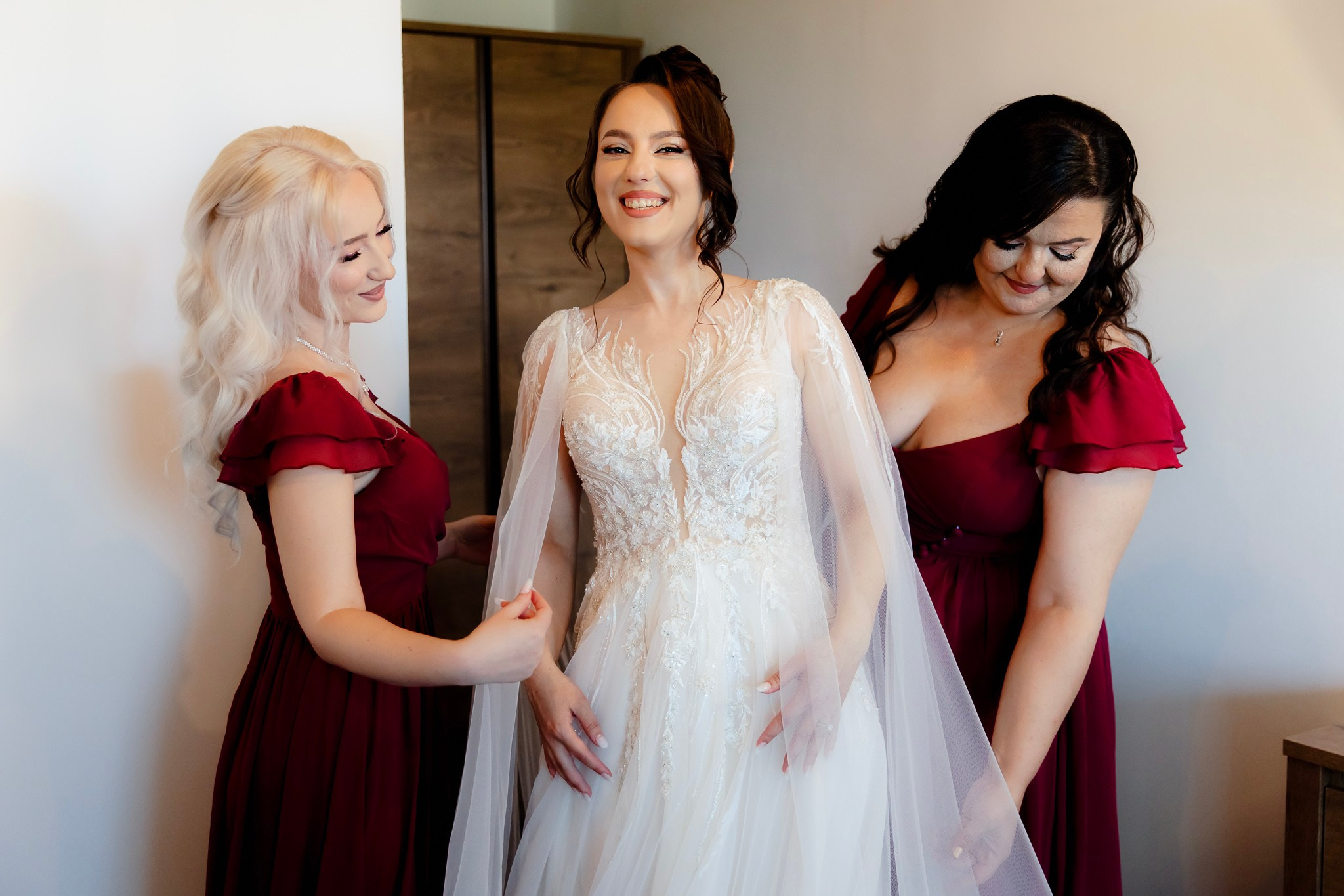 Ioana & Ionuț | Nuntă de poveste la Păstrăvăria Poiana din Mălini județul Suceava. Servicii foto-video profesionale, pentru momente de neuitat